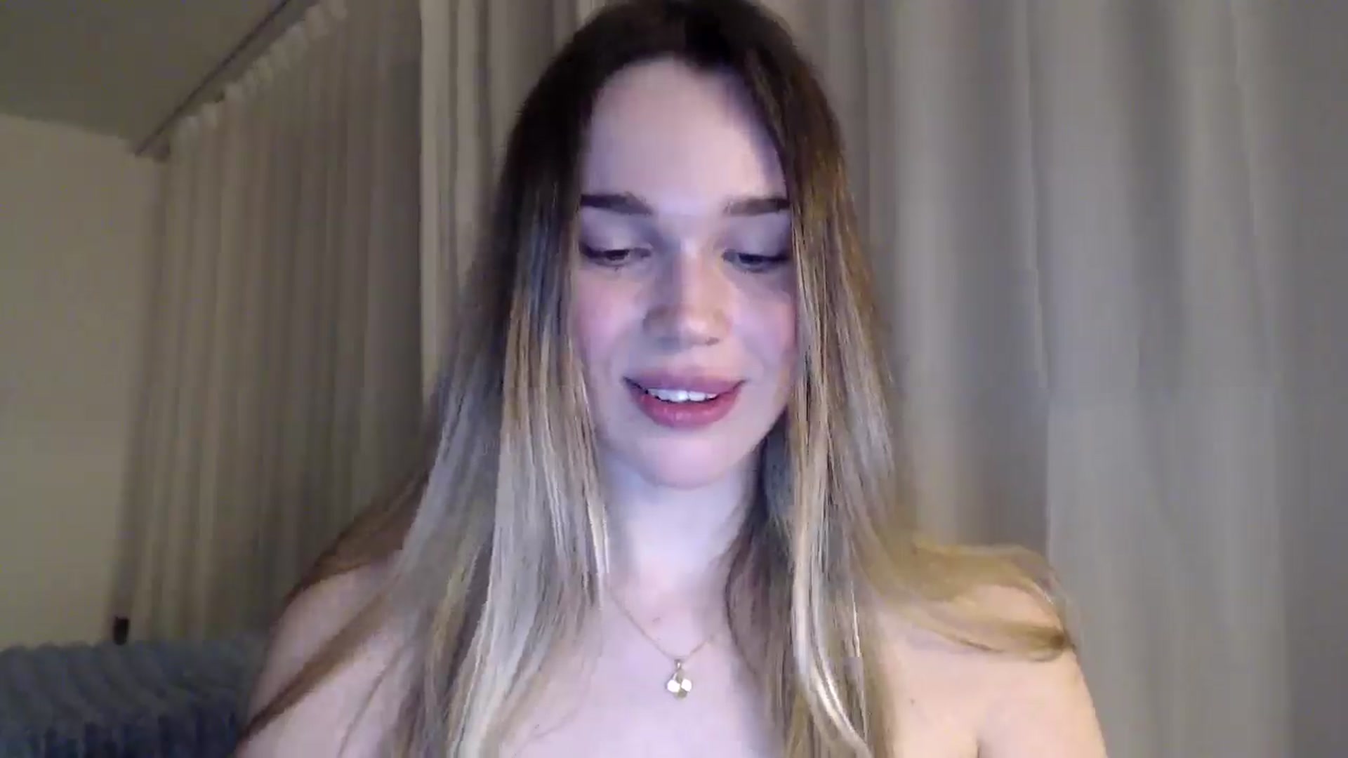 Gallery image thumbnail from Ooh_Cassie's myfreecams stream on, 03/05/2026, 23:41 image 16 of 20