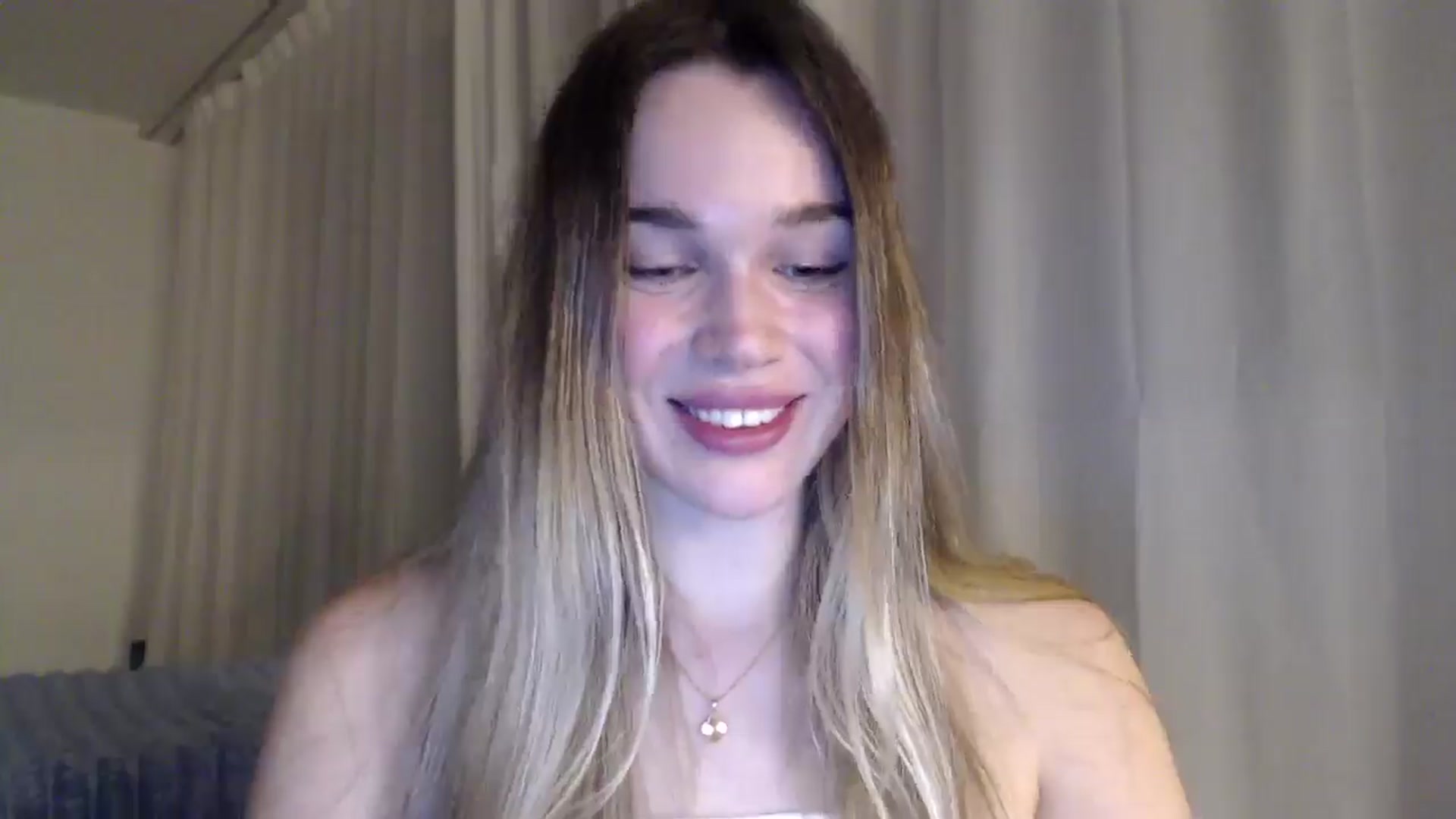 Gallery image thumbnail from Ooh_Cassie's myfreecams stream on, 03/05/2026, 23:41 image 14 of 20