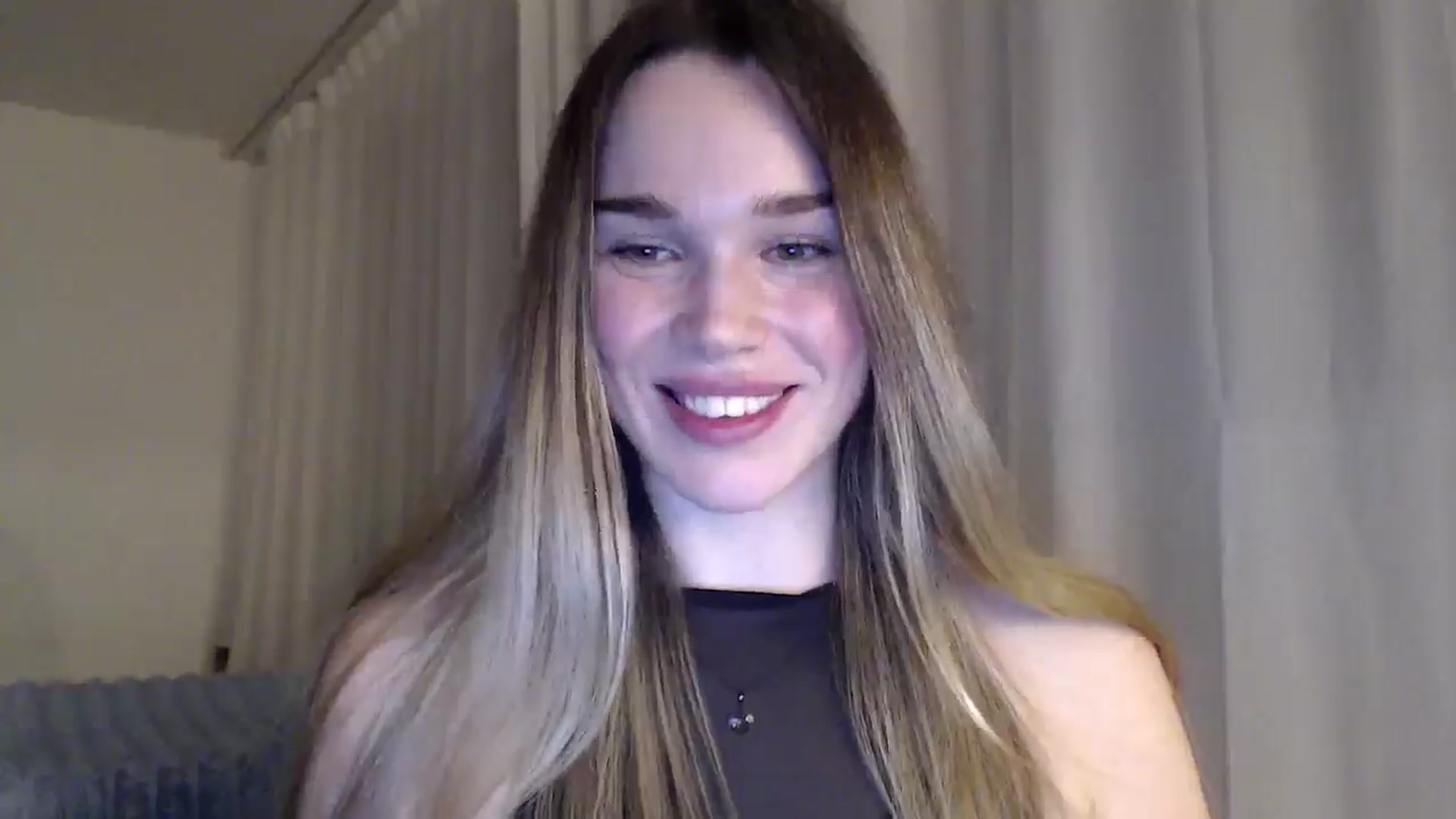Gallery image thumbnail from Ooh_Cassie's myfreecams stream on, 03/06/2026, 24:26 image 3 of 20