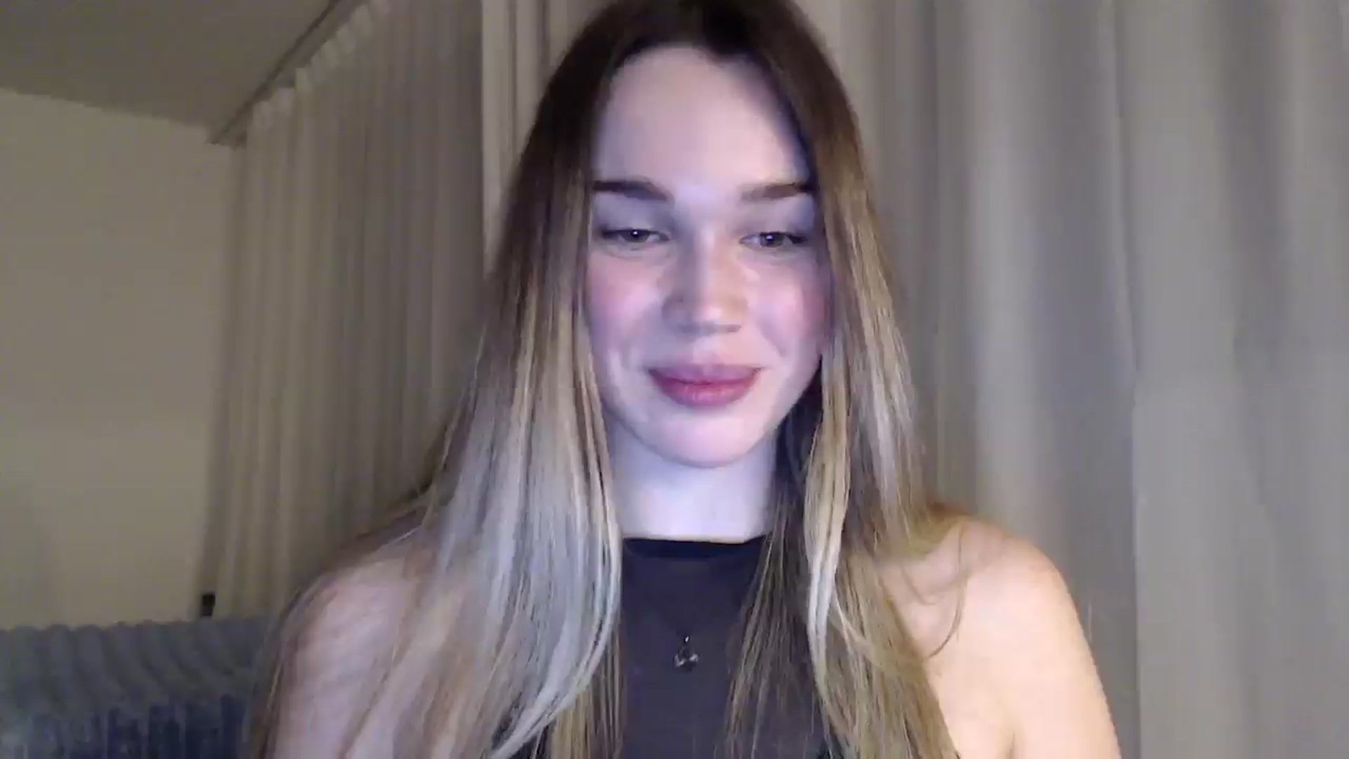 Gallery image thumbnail from Ooh_Cassie's myfreecams stream on, 03/06/2026, 24:26 image 8 of 20