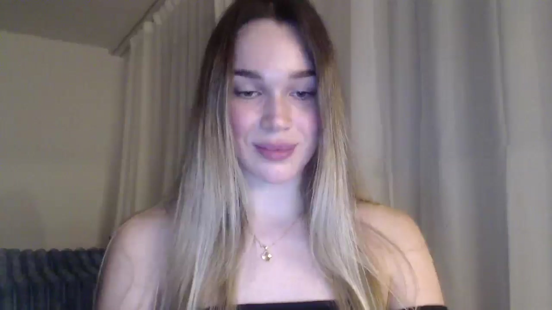 Gallery image thumbnail from Ooh_Cassie's myfreecams stream on, 03/07/2026, 21:01 image 9 of 20
