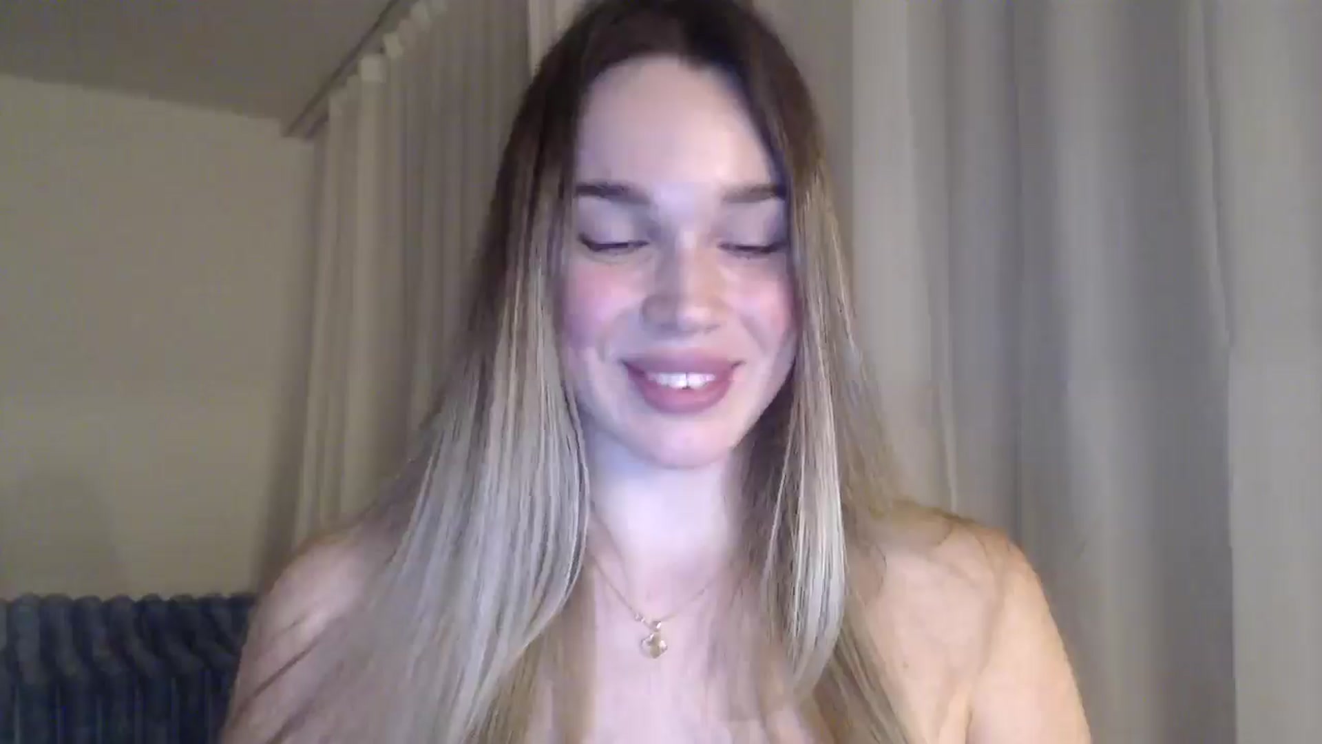 Gallery image thumbnail from Ooh_Cassie's myfreecams stream on, 03/07/2026, 21:01 image 13 of 20