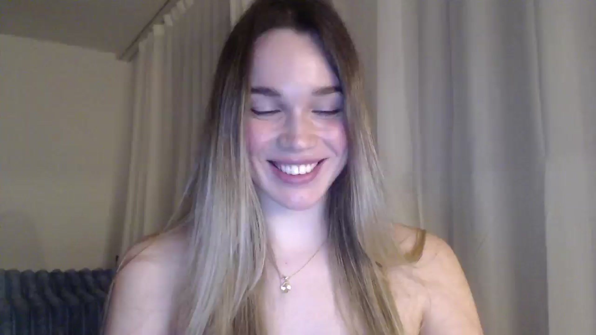 Gallery image thumbnail from Ooh_Cassie's myfreecams stream on, 03/07/2026, 21:01 image 10 of 20