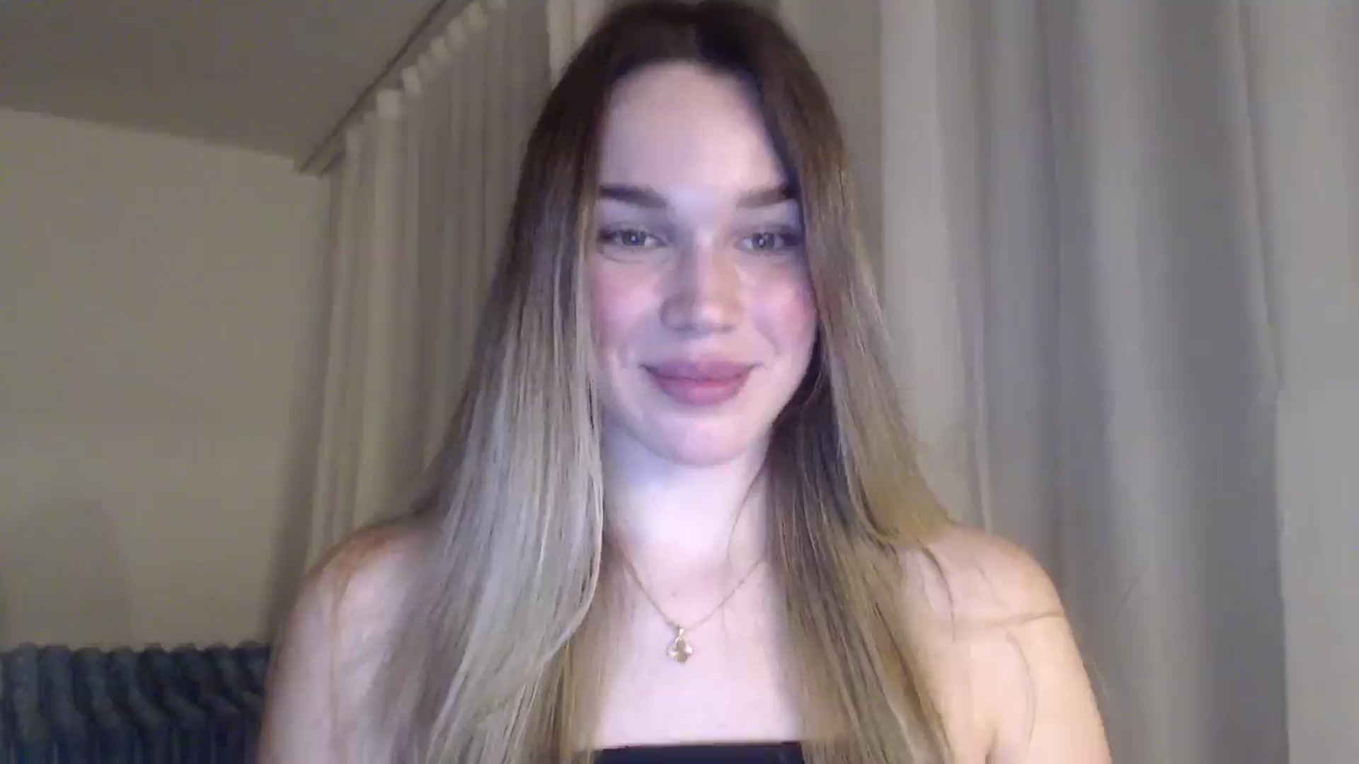 Gallery image thumbnail from Ooh_Cassie's myfreecams stream on, 03/07/2026, 21:01 image 4 of 20