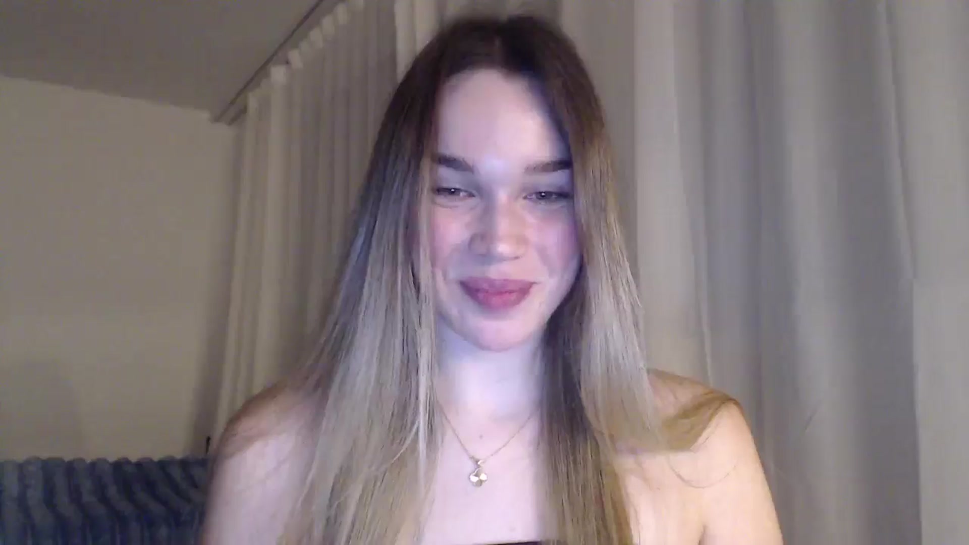 Gallery image thumbnail from Ooh_Cassie's myfreecams stream on, 03/07/2026, 21:01 image 2 of 20