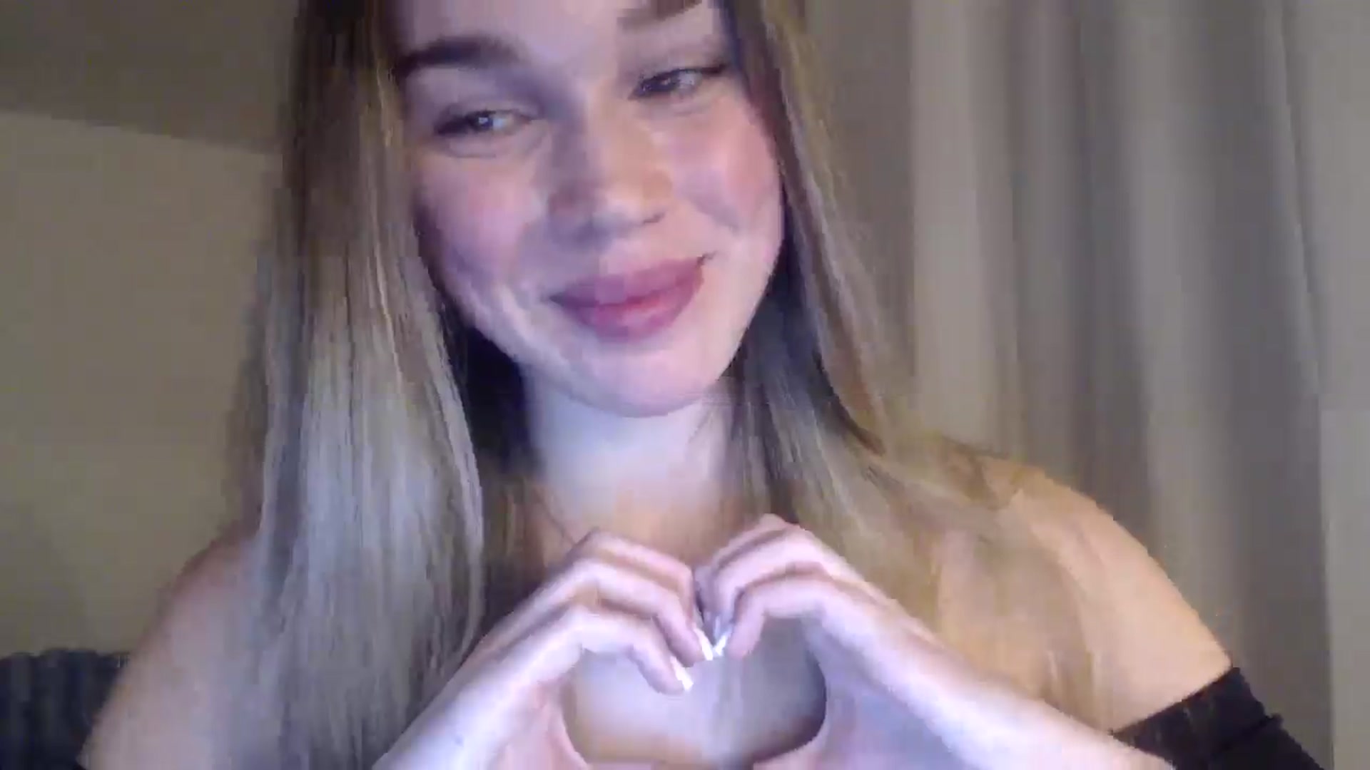 Gallery image thumbnail from Ooh_Cassie's myfreecams stream on, 03/07/2026, 22:04 image 4 of 20