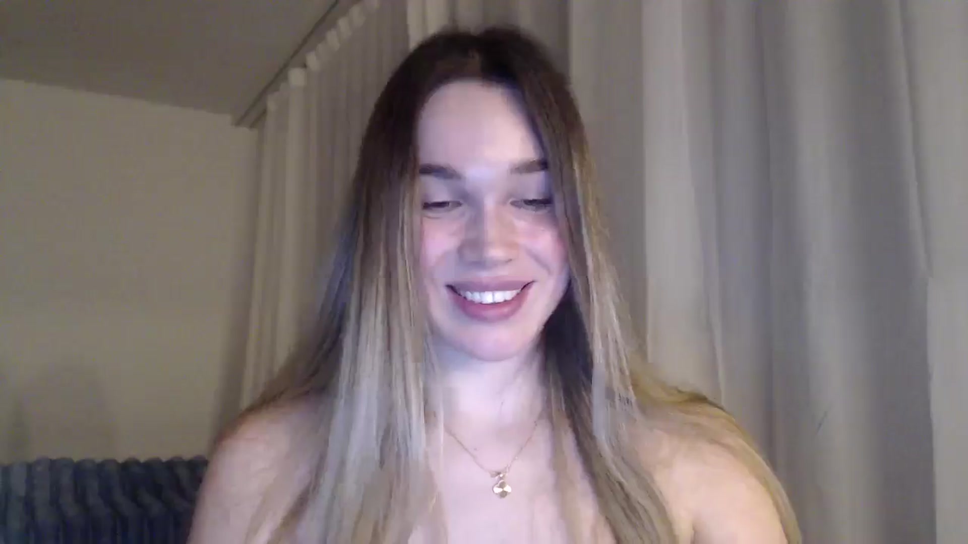 Gallery image thumbnail from Ooh_Cassie's myfreecams stream on, 03/07/2026, 22:04 image 14 of 20