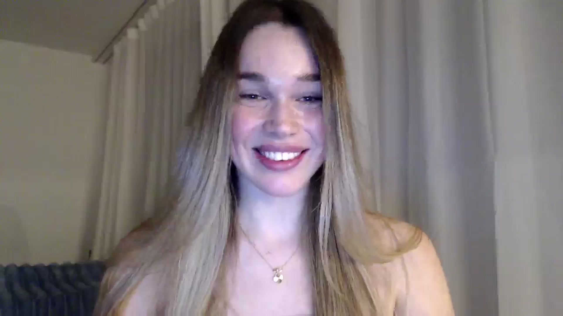 Gallery image thumbnail from Ooh_Cassie's myfreecams stream on, 03/07/2026, 23:25 image 5 of 20