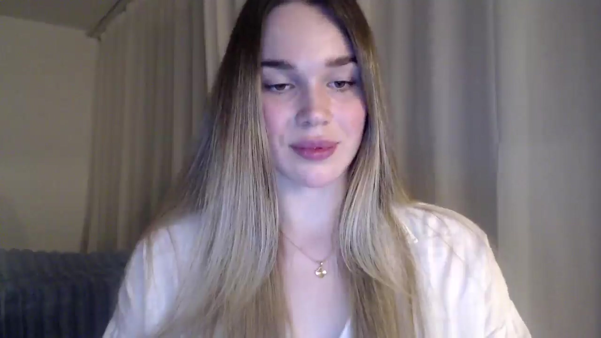 Gallery image thumbnail from Ooh_Cassie's myfreecams stream on, 03/08/2026, 21:31 image 6 of 20