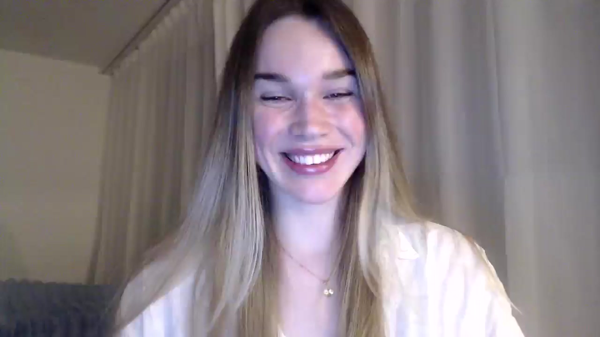 Gallery image thumbnail from Ooh_Cassie's myfreecams stream on, 03/08/2026, 21:31 image 1 of 20