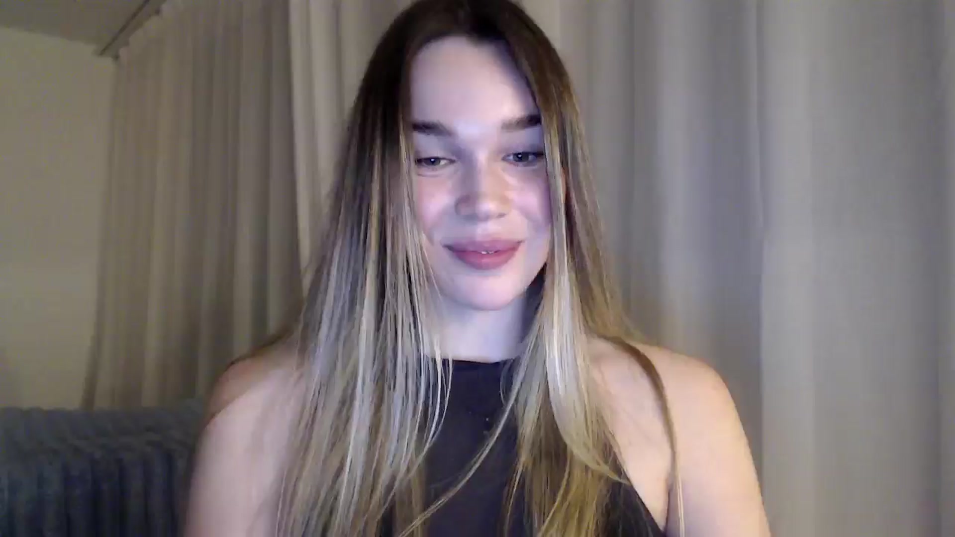 Gallery image thumbnail from Ooh_Cassie's myfreecams stream on, 03/08/2026, 23:03 image 15 of 20