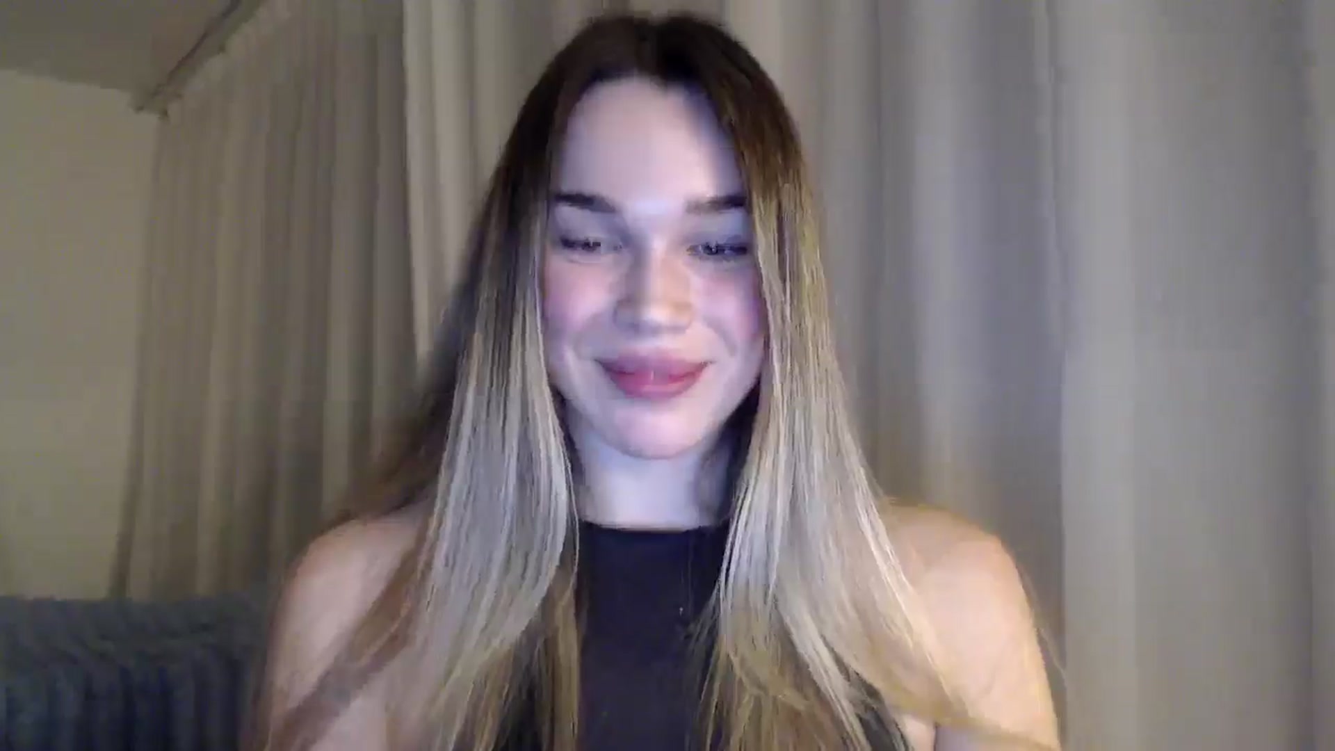Gallery image thumbnail from Ooh_Cassie's myfreecams stream on, 03/08/2026, 23:03 image 11 of 20