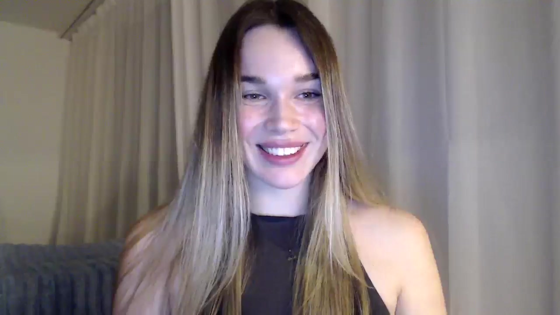 Gallery image thumbnail from Ooh_Cassie's myfreecams stream on, 03/08/2026, 23:03 image 12 of 20