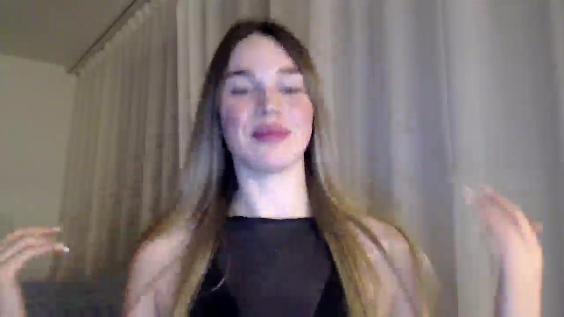 Gallery image thumbnail from Ooh_Cassie's myfreecams stream on, 03/08/2026, 23:03 image 18 of 20