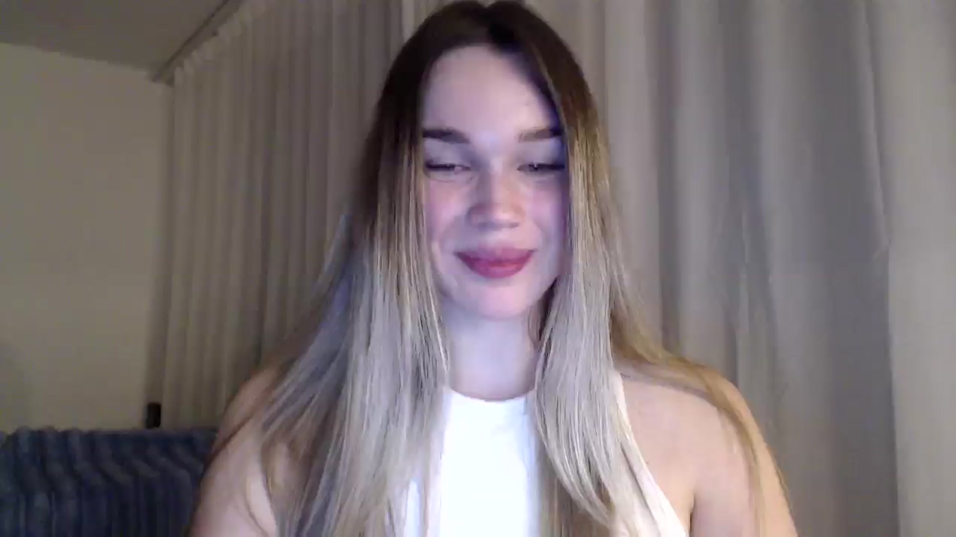 Gallery image thumbnail from Ooh_Cassie's myfreecams stream on, 03/12/2026, 22:14 image 9 of 20