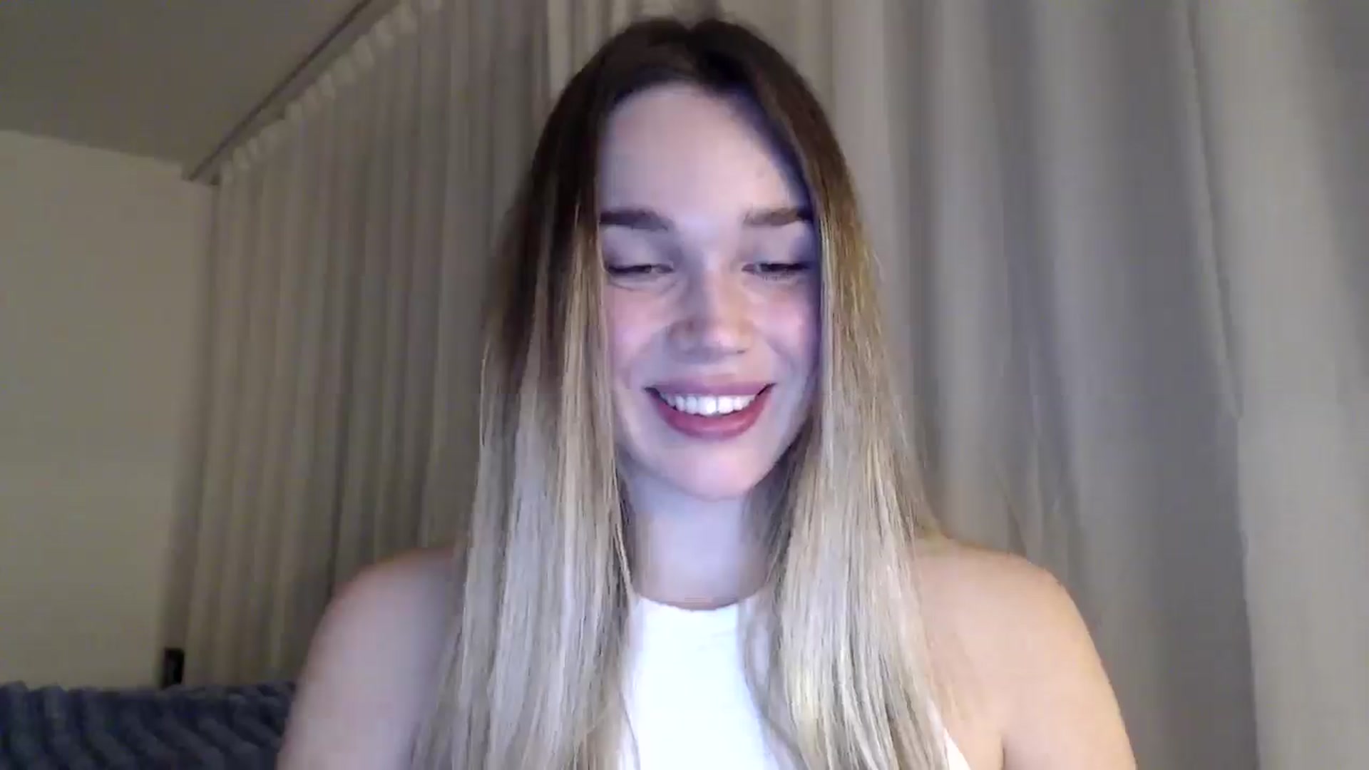 Gallery image thumbnail from Ooh_Cassie's myfreecams stream on, 03/12/2026, 22:14 image 11 of 20