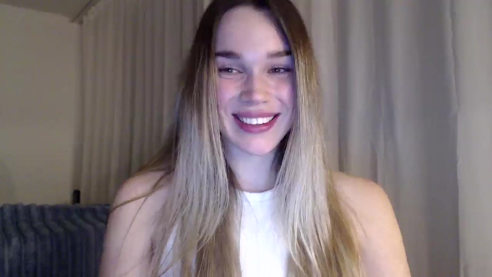 Gallery image thumbnail from Ooh_Cassie's myfreecams stream on, 03/12/2026, 22:14 image 3 of 20