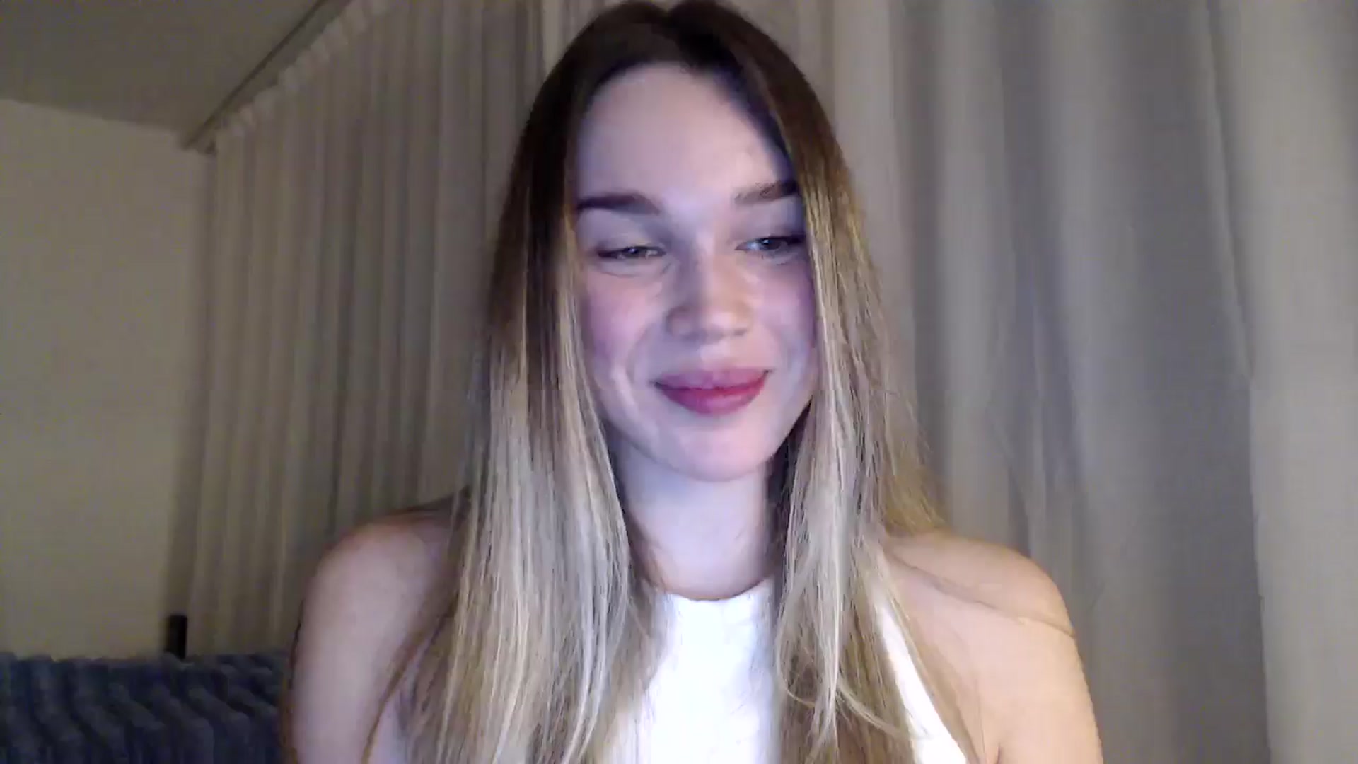 Gallery image thumbnail from Ooh_Cassie's myfreecams stream on, 03/12/2026, 22:14 image 20 of 20