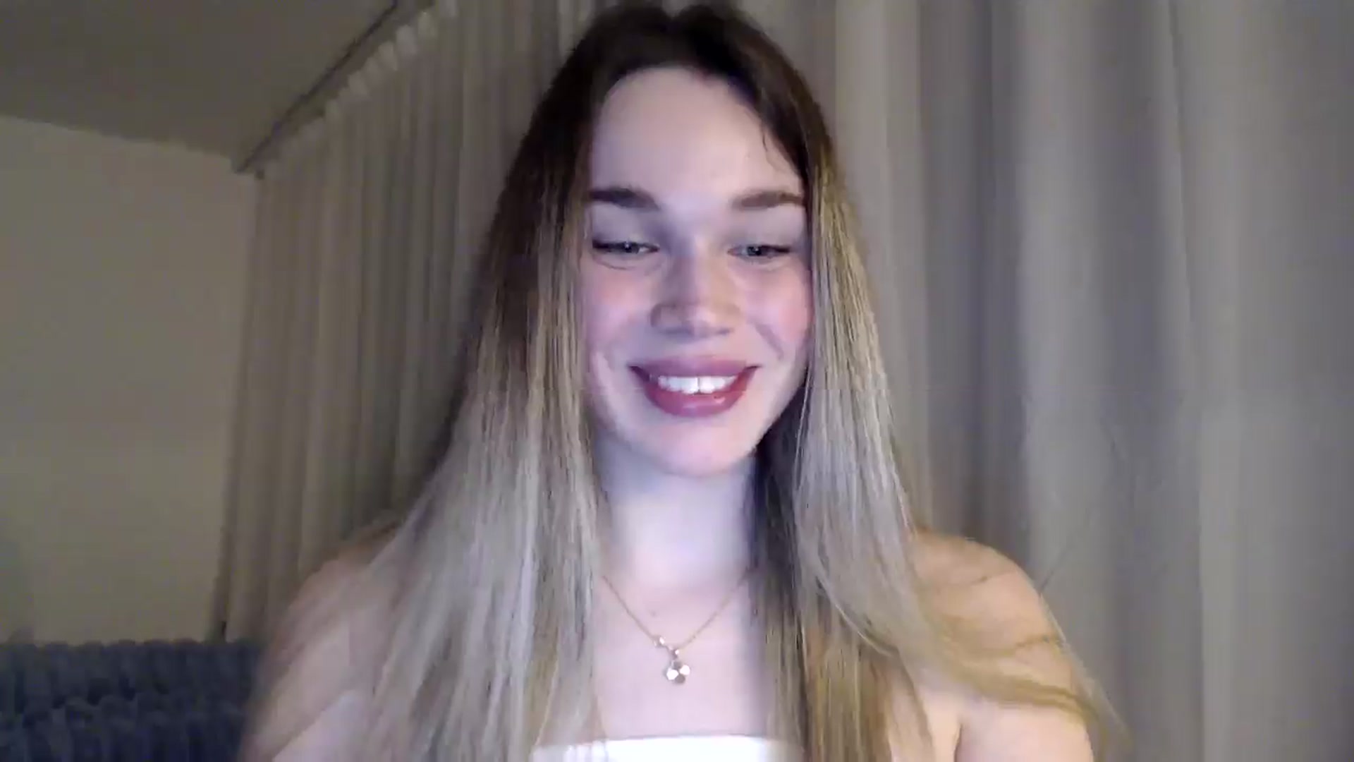Gallery image thumbnail from Ooh_Cassie's myfreecams stream on, 03/14/2026, 20:13 image 14 of 20