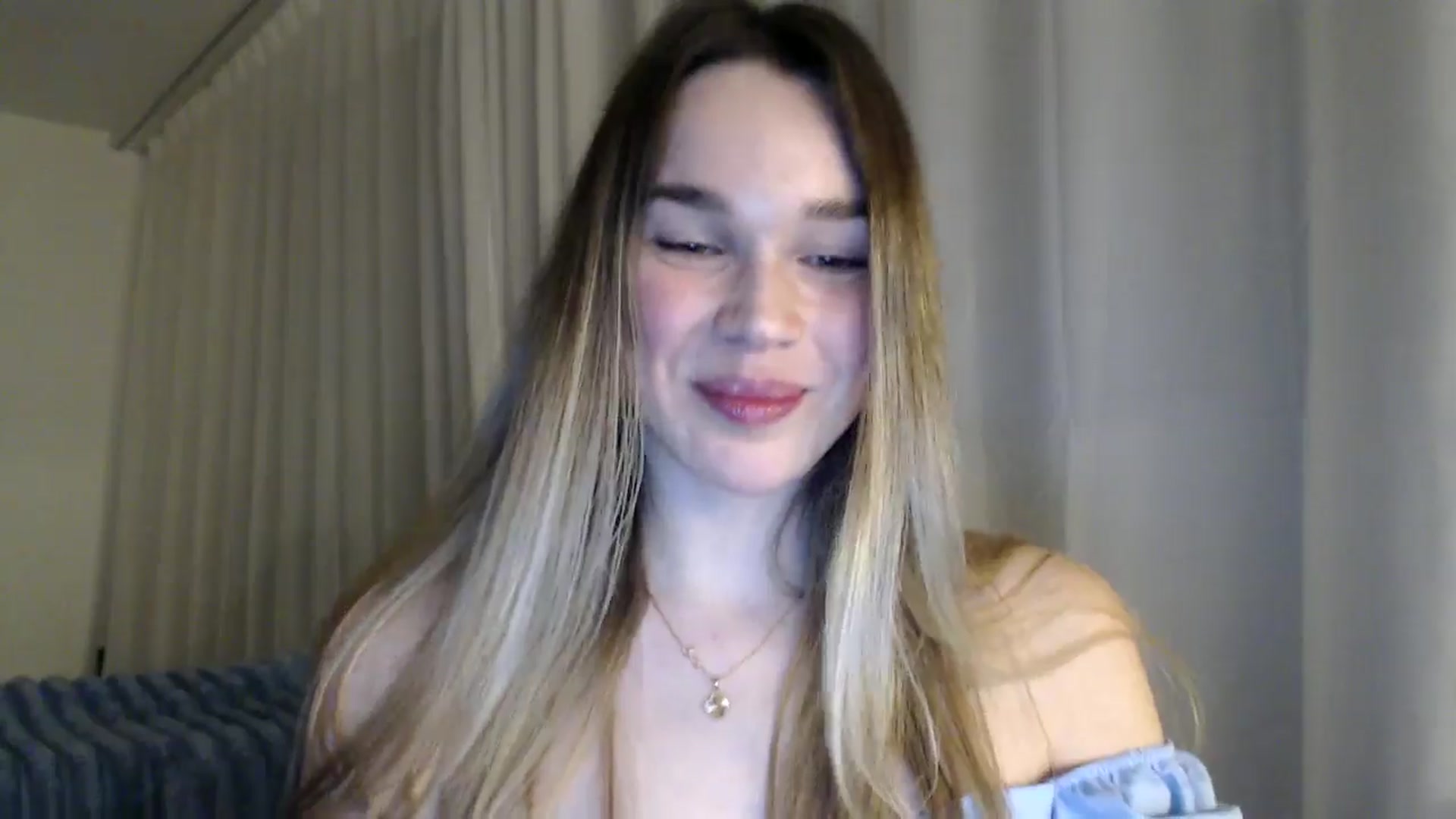 Gallery image thumbnail from Ooh_Cassie's myfreecams stream on, 03/15/2026, 22:47 image 18 of 20