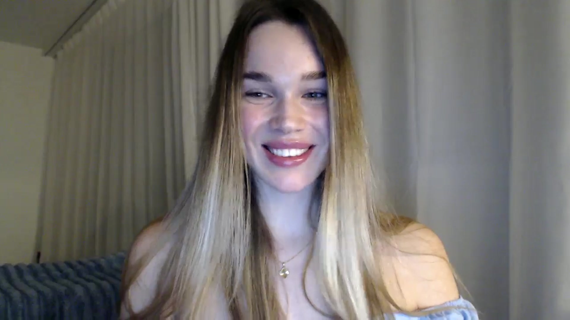 Gallery image thumbnail from Ooh_Cassie's myfreecams stream on, 03/15/2026, 22:47 image 17 of 20