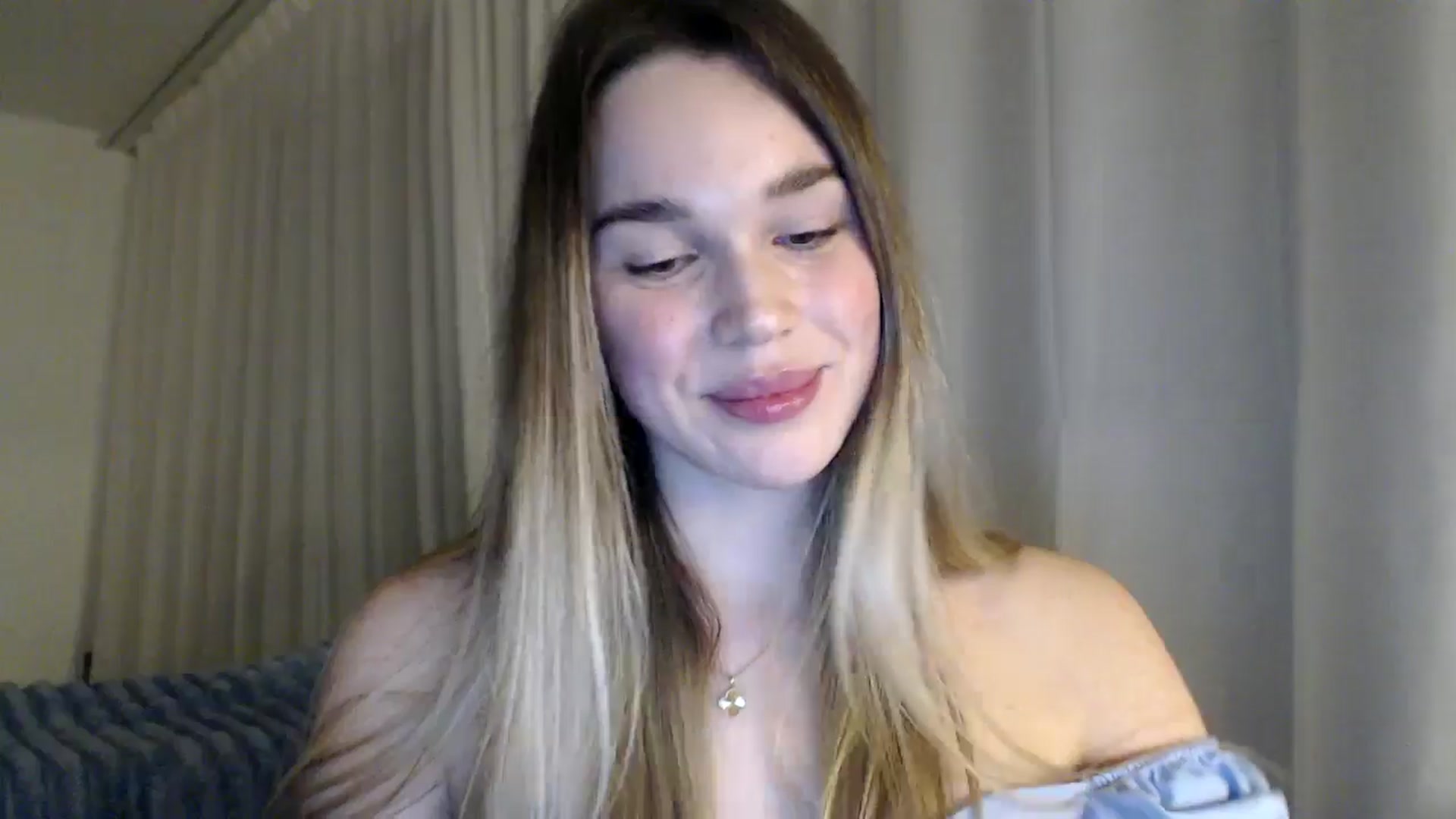 Gallery image thumbnail from Ooh_Cassie's myfreecams stream on, 03/15/2026, 22:47 image 12 of 20