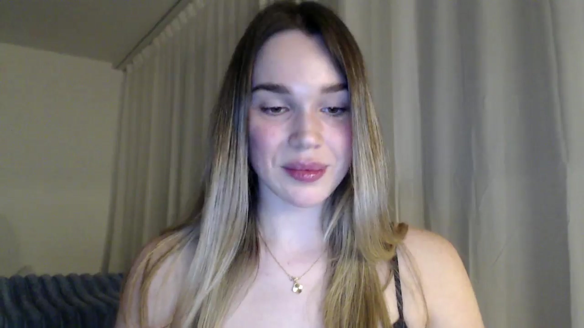 Gallery image thumbnail from Ooh_Cassie's myfreecams stream on, 03/18/2026, 20:56 image 6 of 20