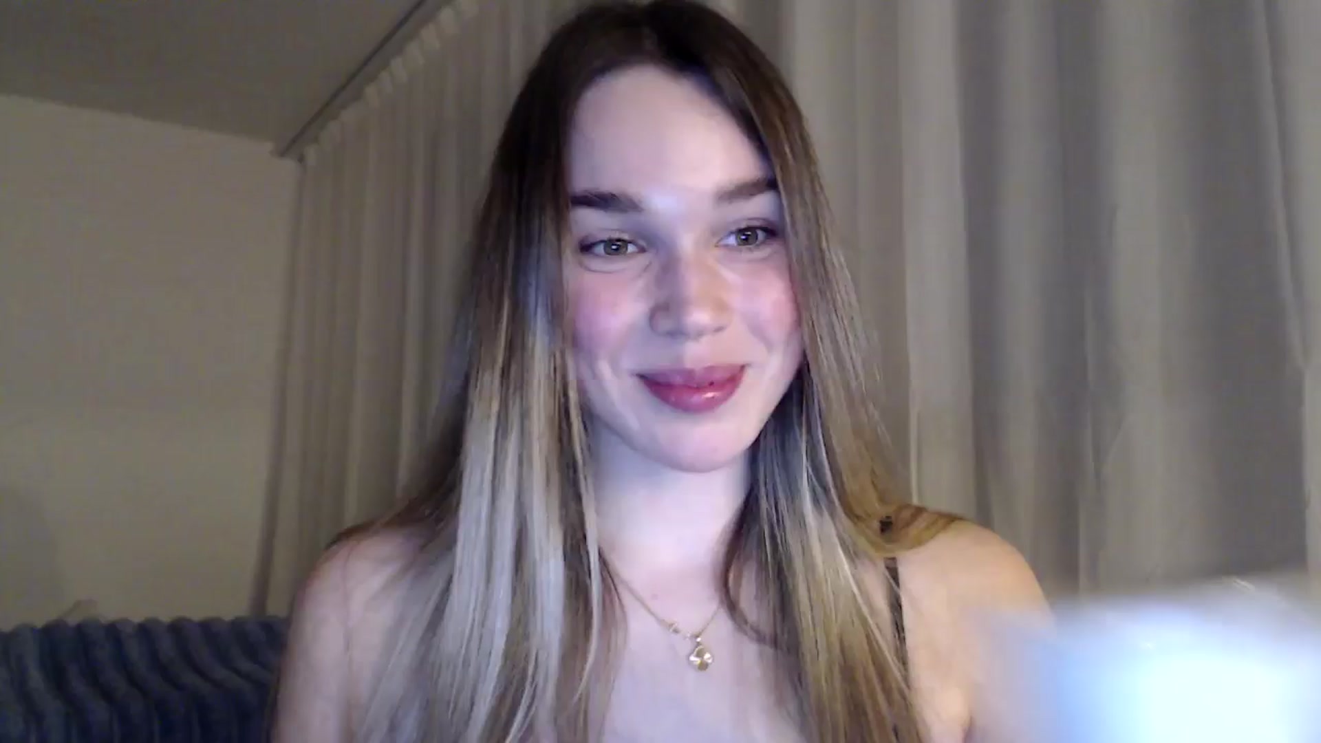 Gallery image thumbnail from Ooh_Cassie's myfreecams stream on, 03/18/2026, 20:56 image 1 of 20