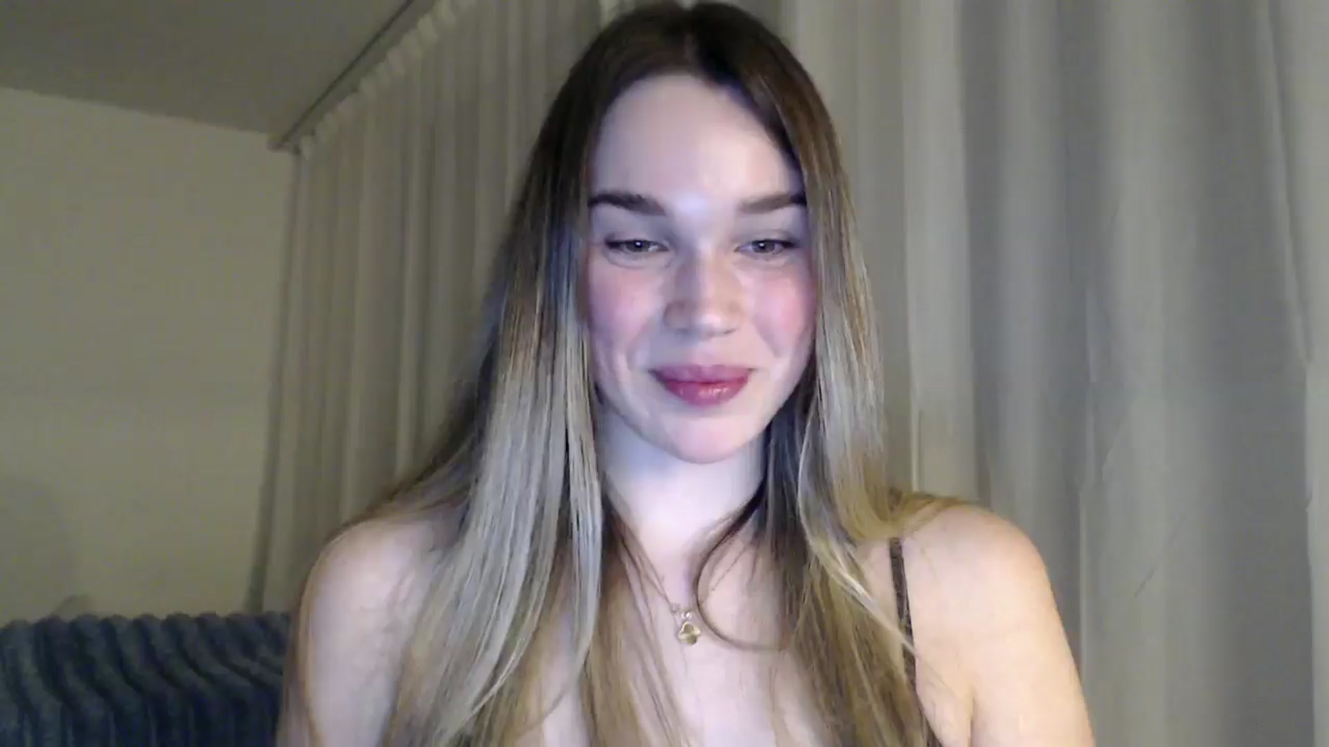 Gallery image thumbnail from Ooh_Cassie's myfreecams stream on, 03/18/2026, 20:56 image 2 of 20
