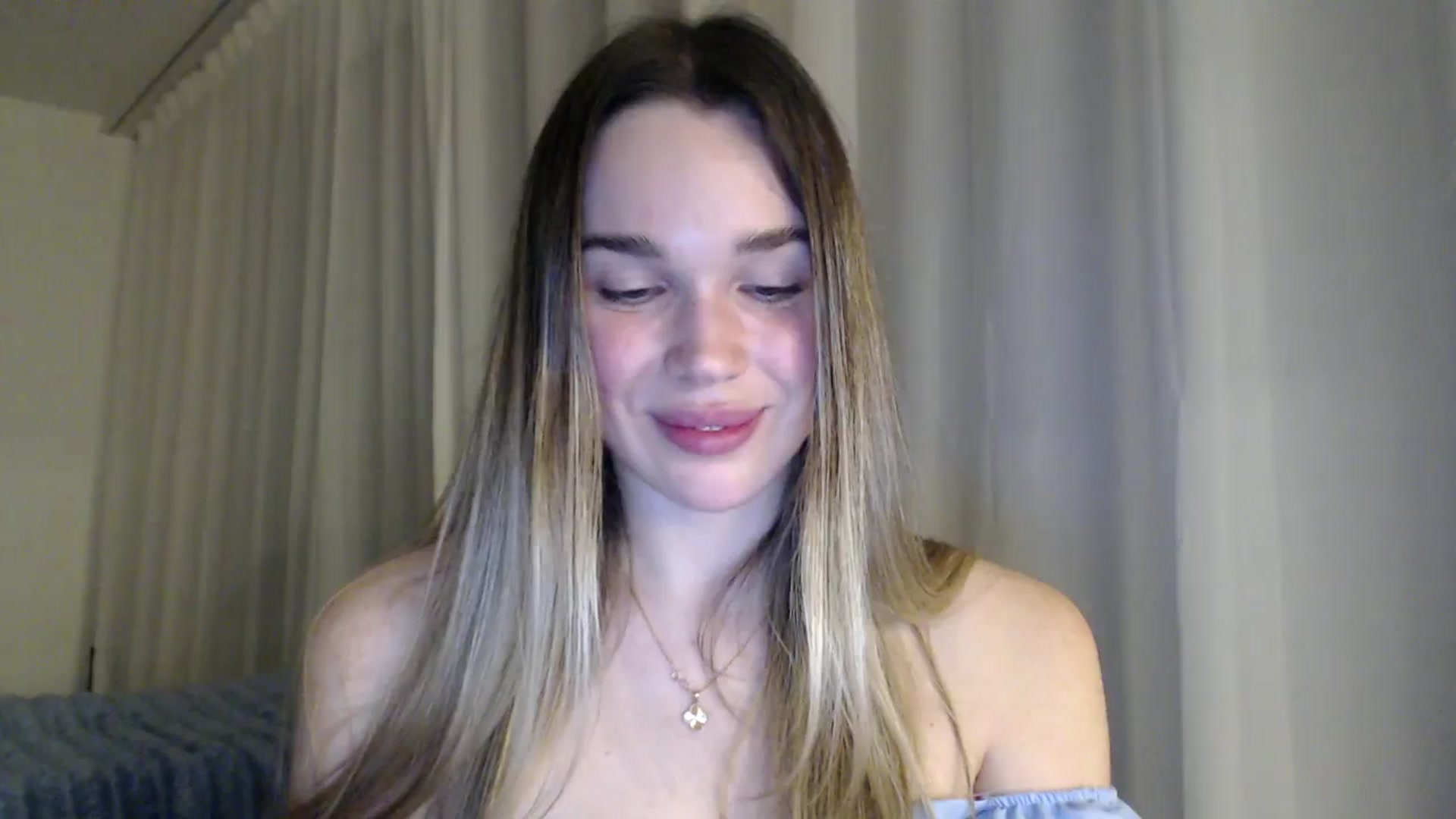 Gallery image thumbnail from Ooh_Cassie's myfreecams stream on, 03/22/2026, 24:56 image 9 of 20
