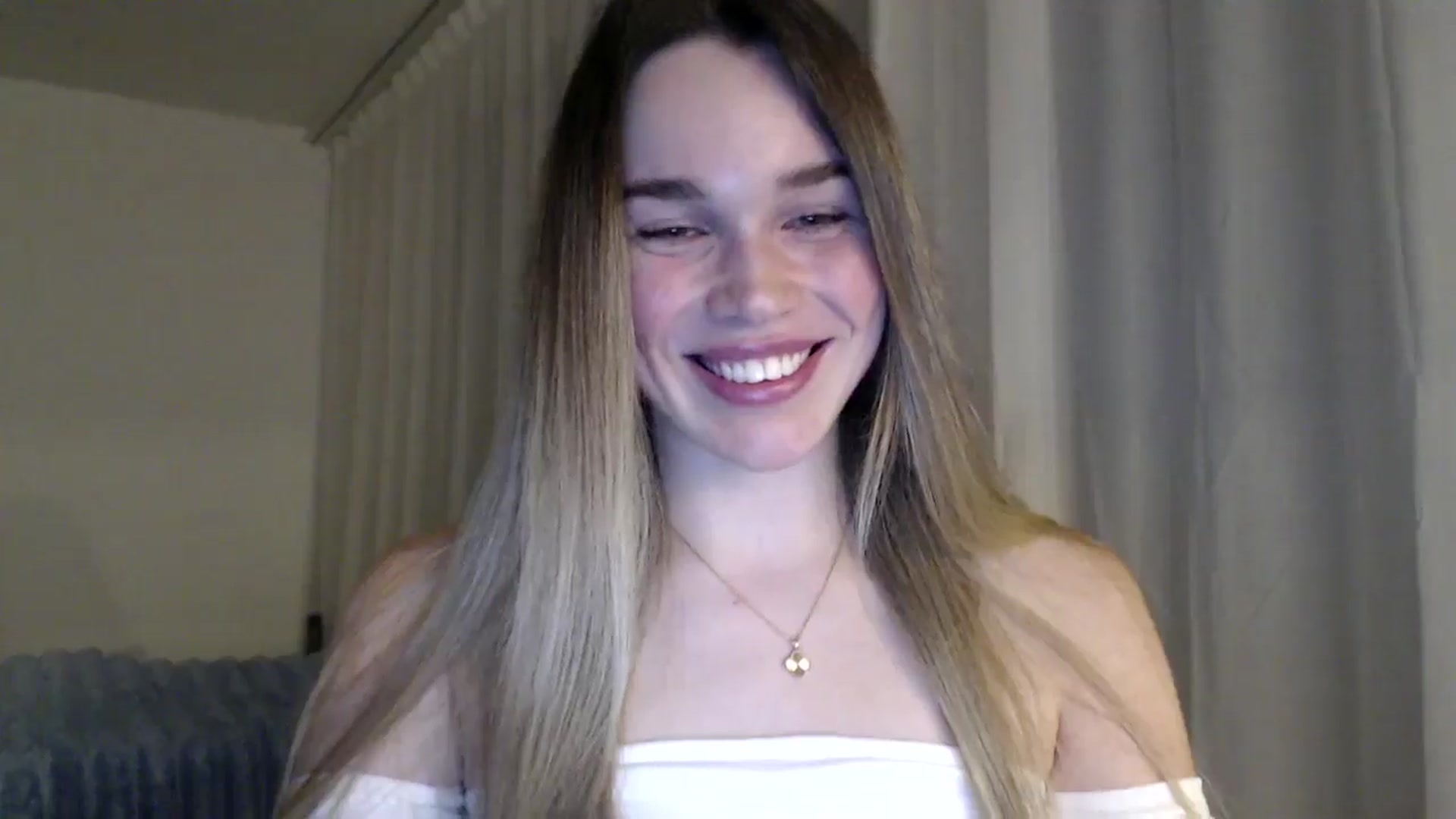 Gallery image thumbnail from Ooh_Cassie's myfreecams stream on, 03/24/2026, 20:07 image 5 of 20
