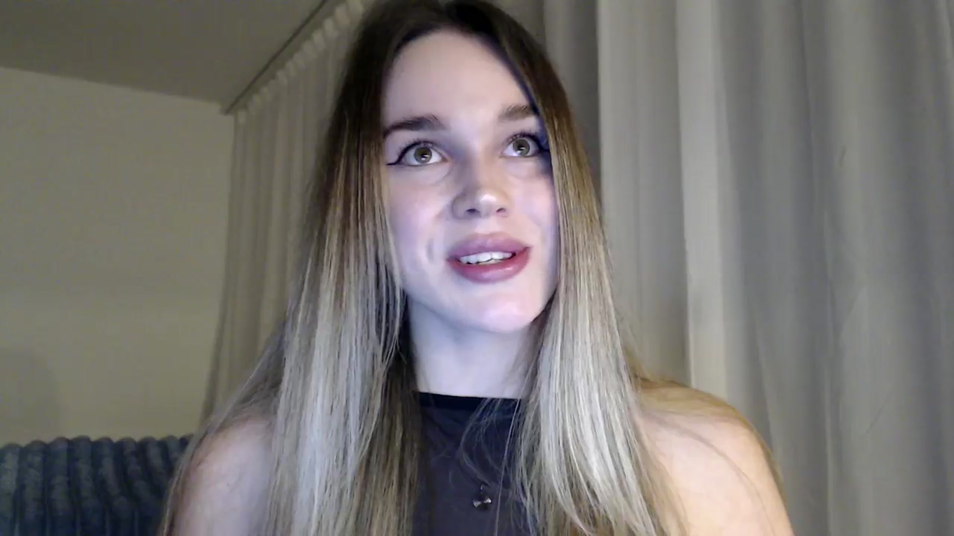 Gallery image thumbnail from Ooh_Cassie's myfreecams stream on, 03/26/2026, 21:30 image 6 of 20