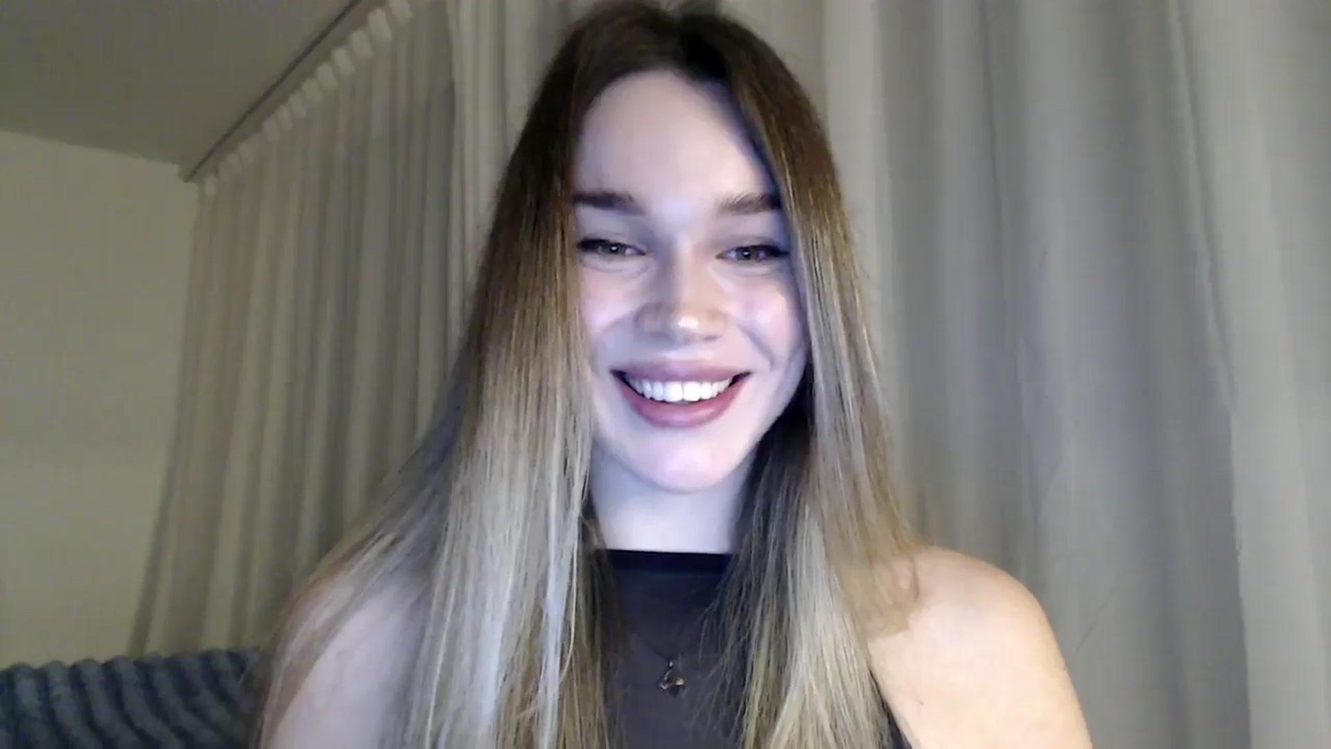 Gallery image thumbnail from Ooh_Cassie's myfreecams stream on, 03/26/2026, 21:30 image 19 of 20