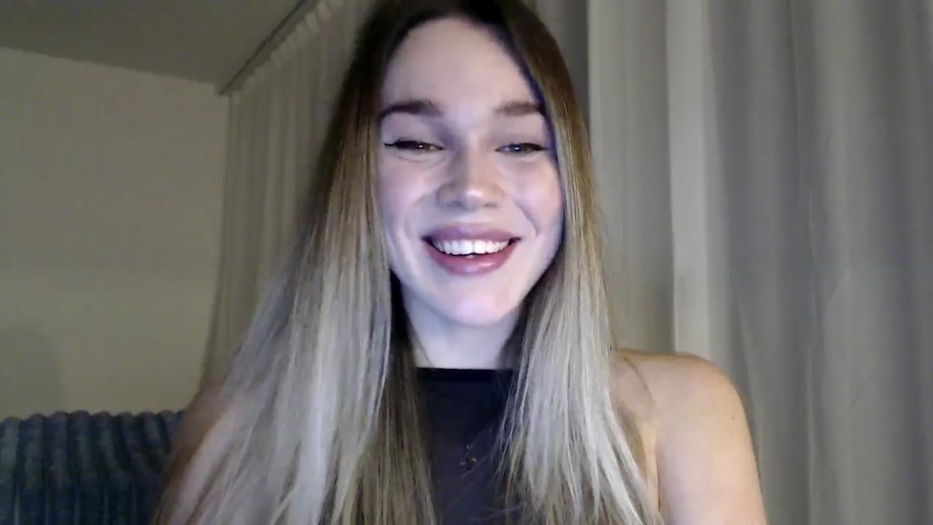 Gallery image thumbnail from Ooh_Cassie's myfreecams stream on, 03/26/2026, 21:30 image 4 of 20