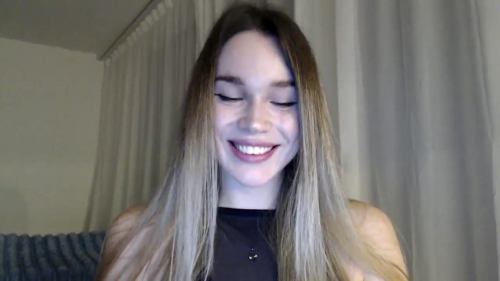 Gallery image thumbnail from Ooh_Cassie's myfreecams stream on, 03/26/2026, 21:30 image 18 of 20