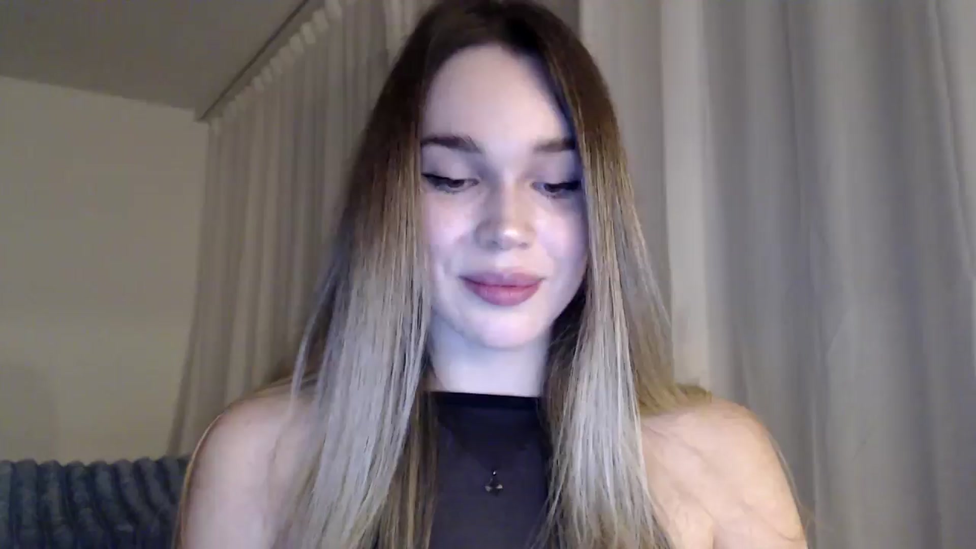 Gallery image thumbnail from Ooh_Cassie's myfreecams stream on, 03/26/2026, 21:30 image 16 of 20