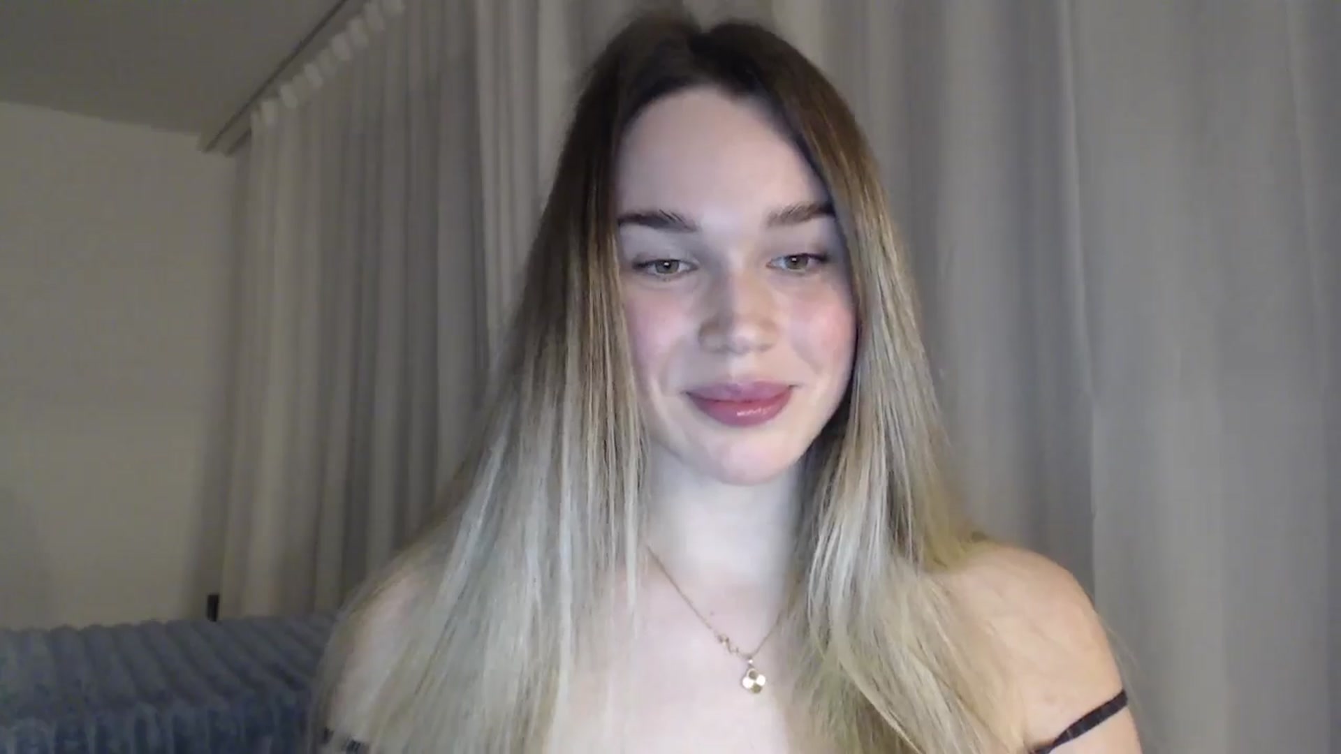 Gallery image thumbnail from Ooh_Cassie's myfreecams stream on, 03/31/2026, 21:15 image 2 of 20