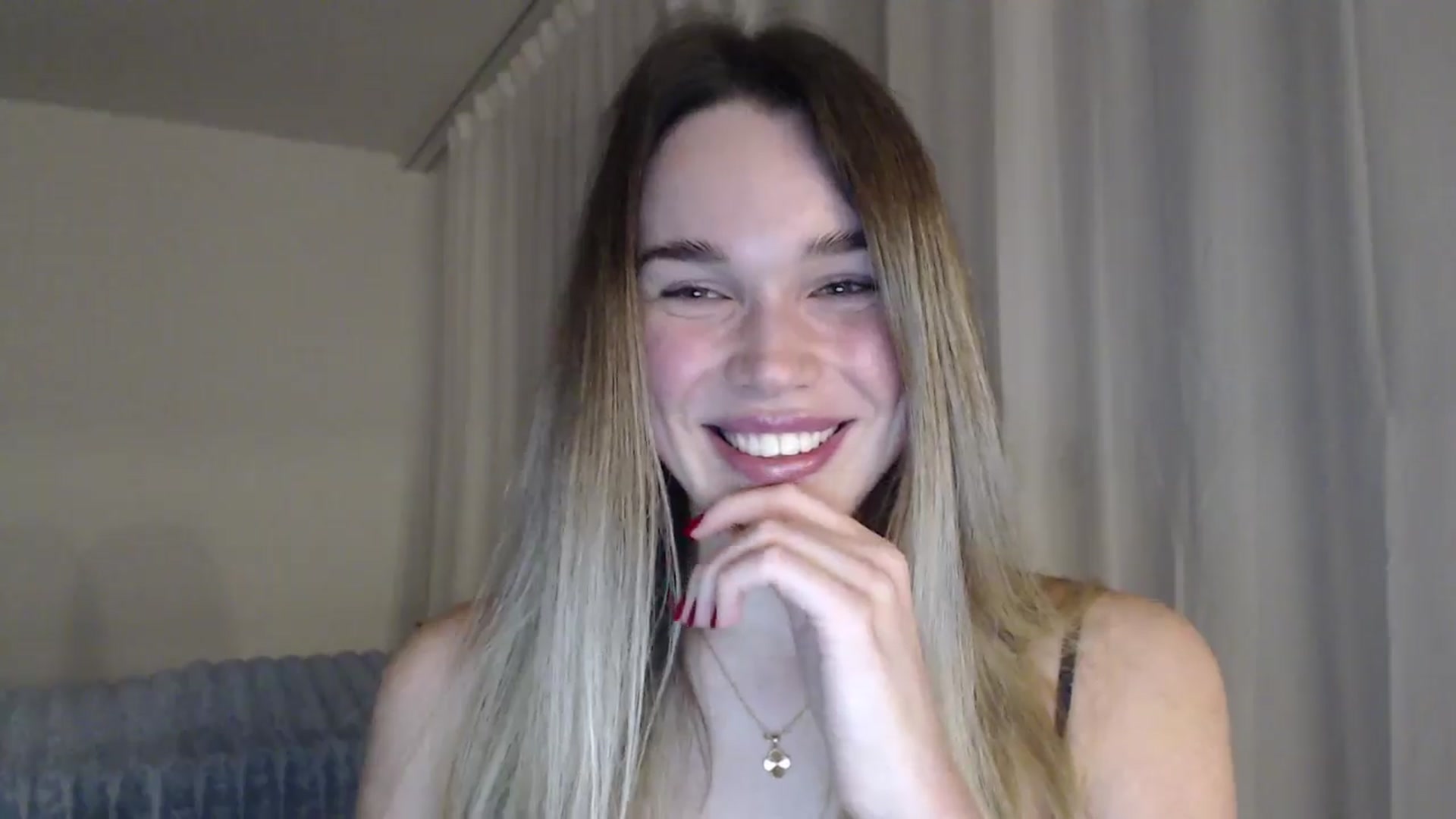 Gallery image thumbnail from Ooh_Cassie's myfreecams stream on, 03/31/2026, 21:15 image 9 of 20