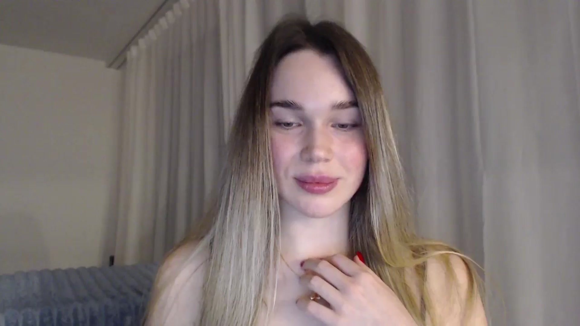 Gallery image thumbnail from Ooh_Cassie's myfreecams stream on, 03/31/2026, 21:15 image 8 of 20
