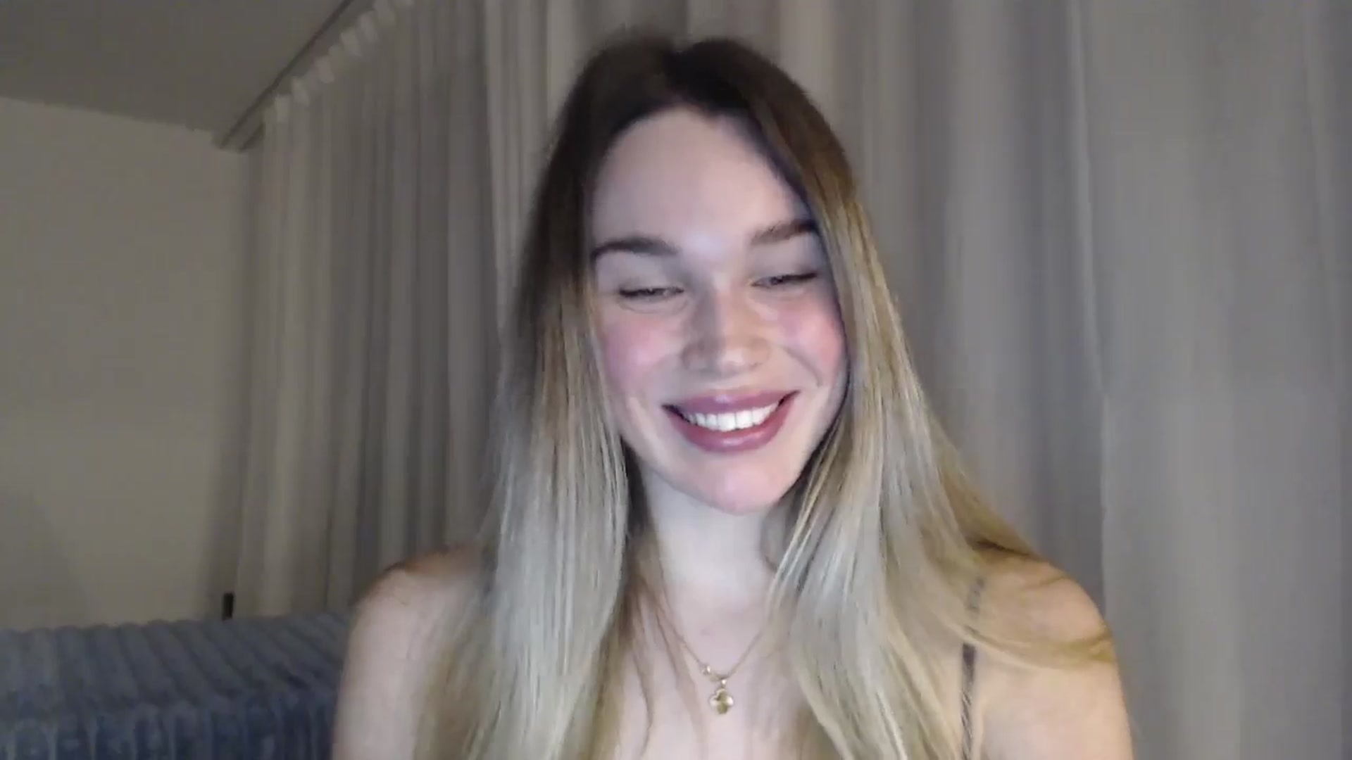 Gallery image thumbnail from Ooh_Cassie's myfreecams stream on, 03/31/2026, 21:15 image 5 of 20