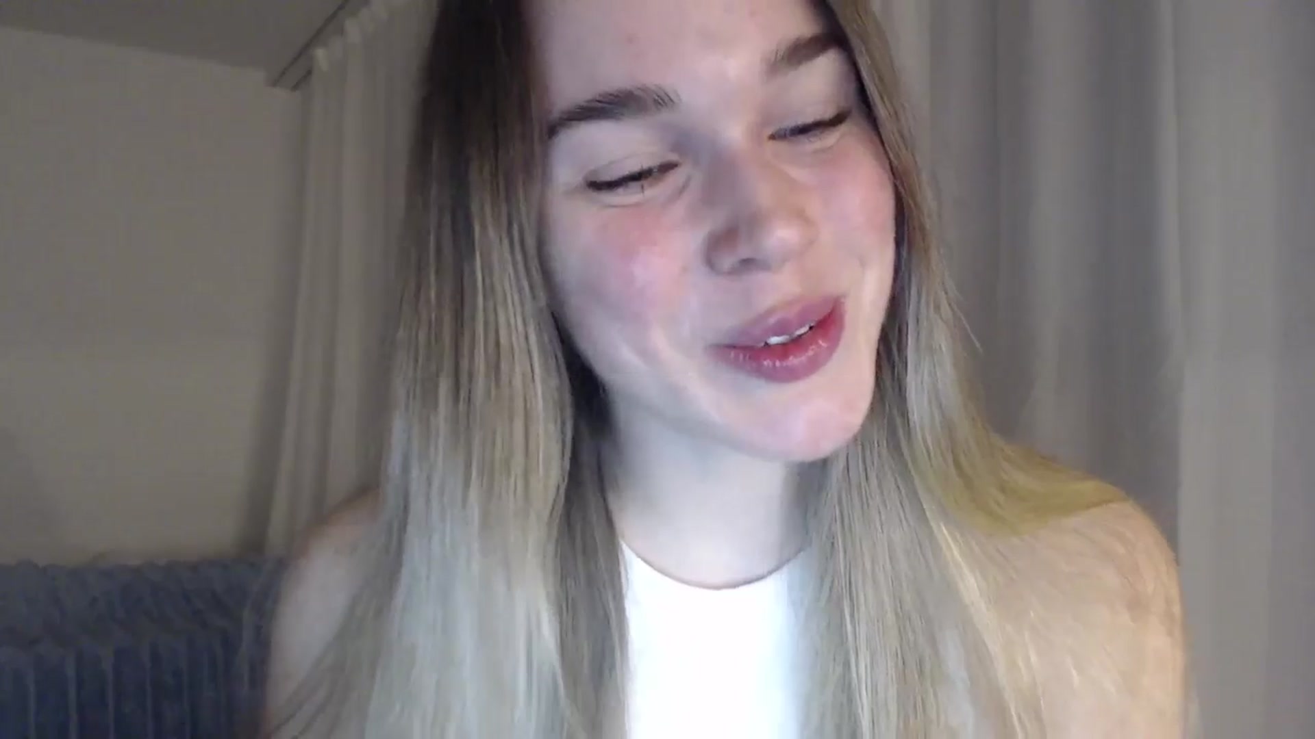 Gallery image thumbnail from Ooh_Cassie's myfreecams stream on, 04/08/2026, 19:48 image 2 of 20