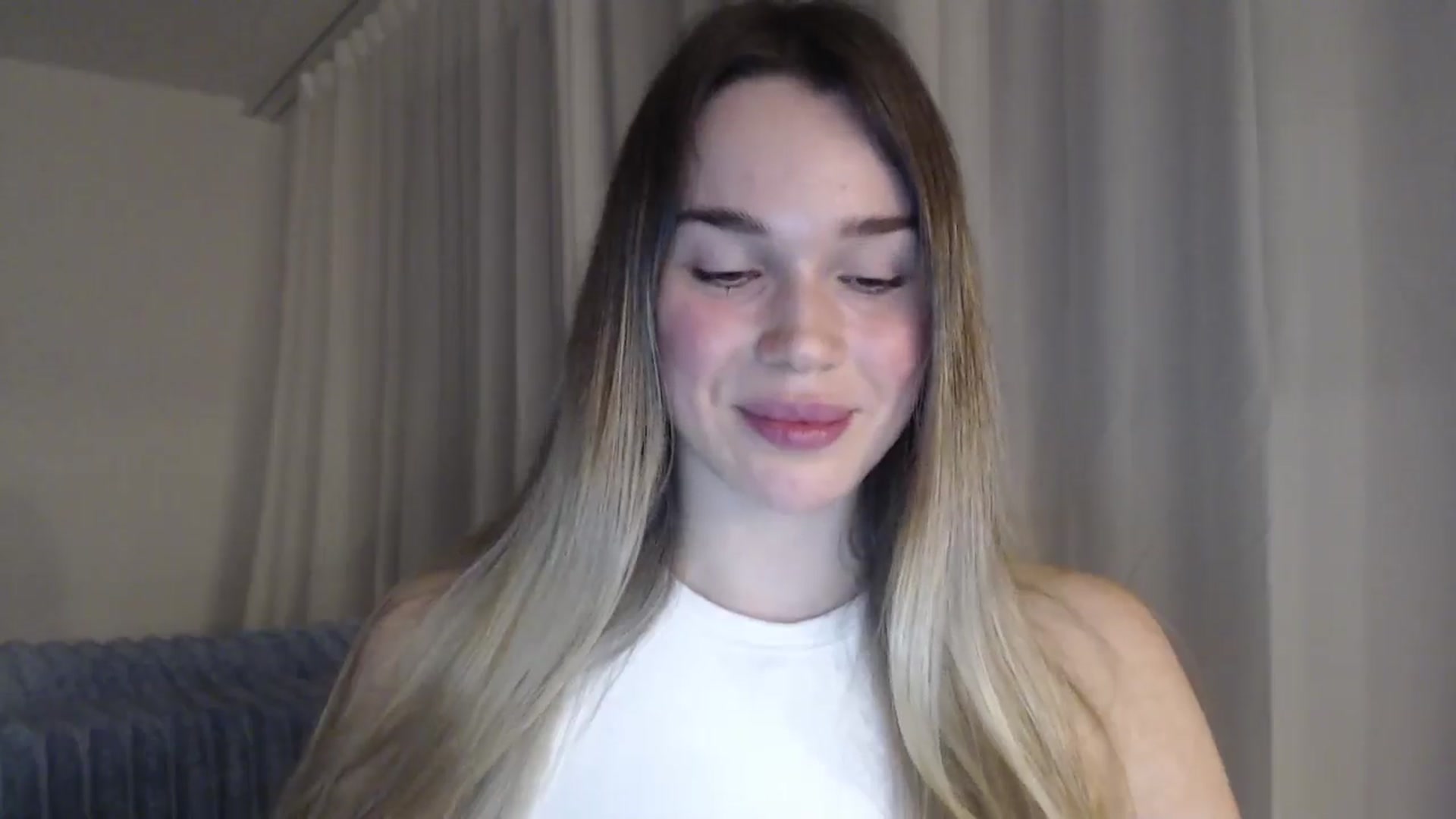 Gallery image thumbnail from Ooh_Cassie's myfreecams stream on, 04/08/2026, 19:48 image 11 of 20