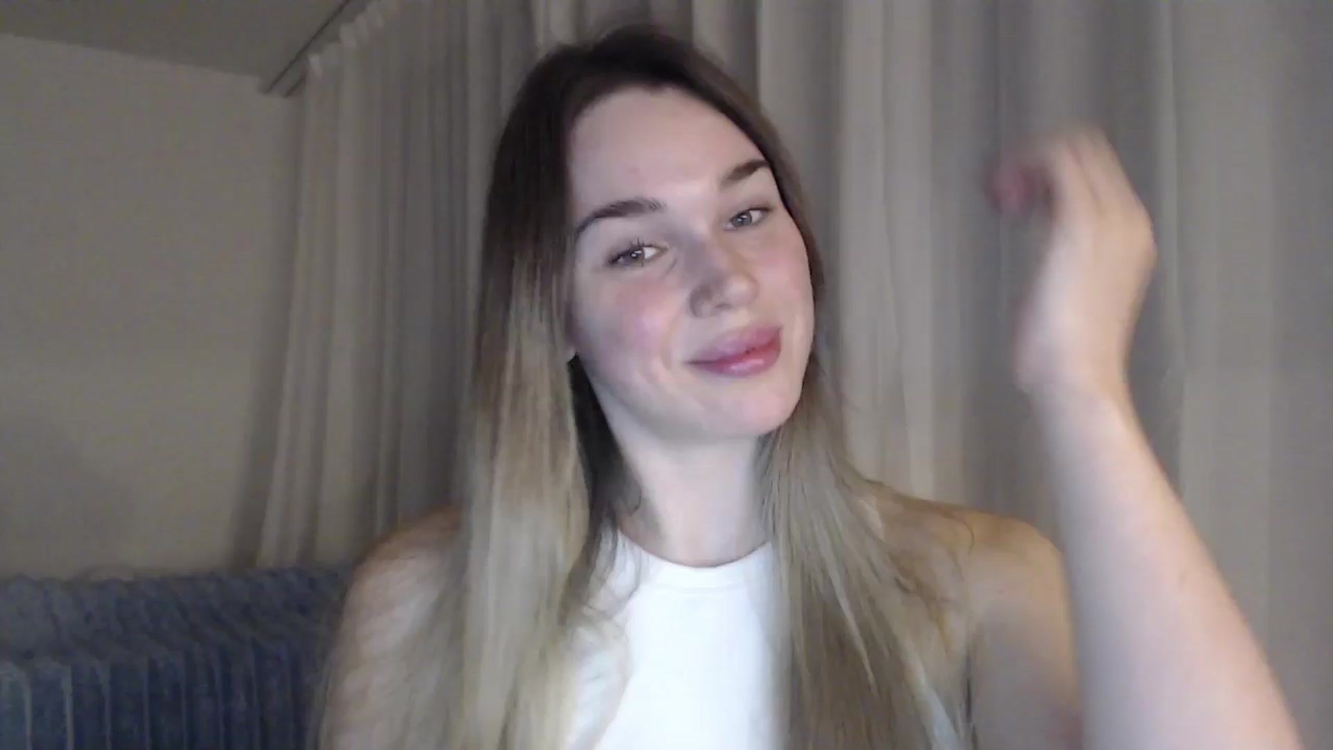 Gallery image thumbnail from Ooh_Cassie's myfreecams stream on, 04/08/2026, 19:48 image 1 of 20