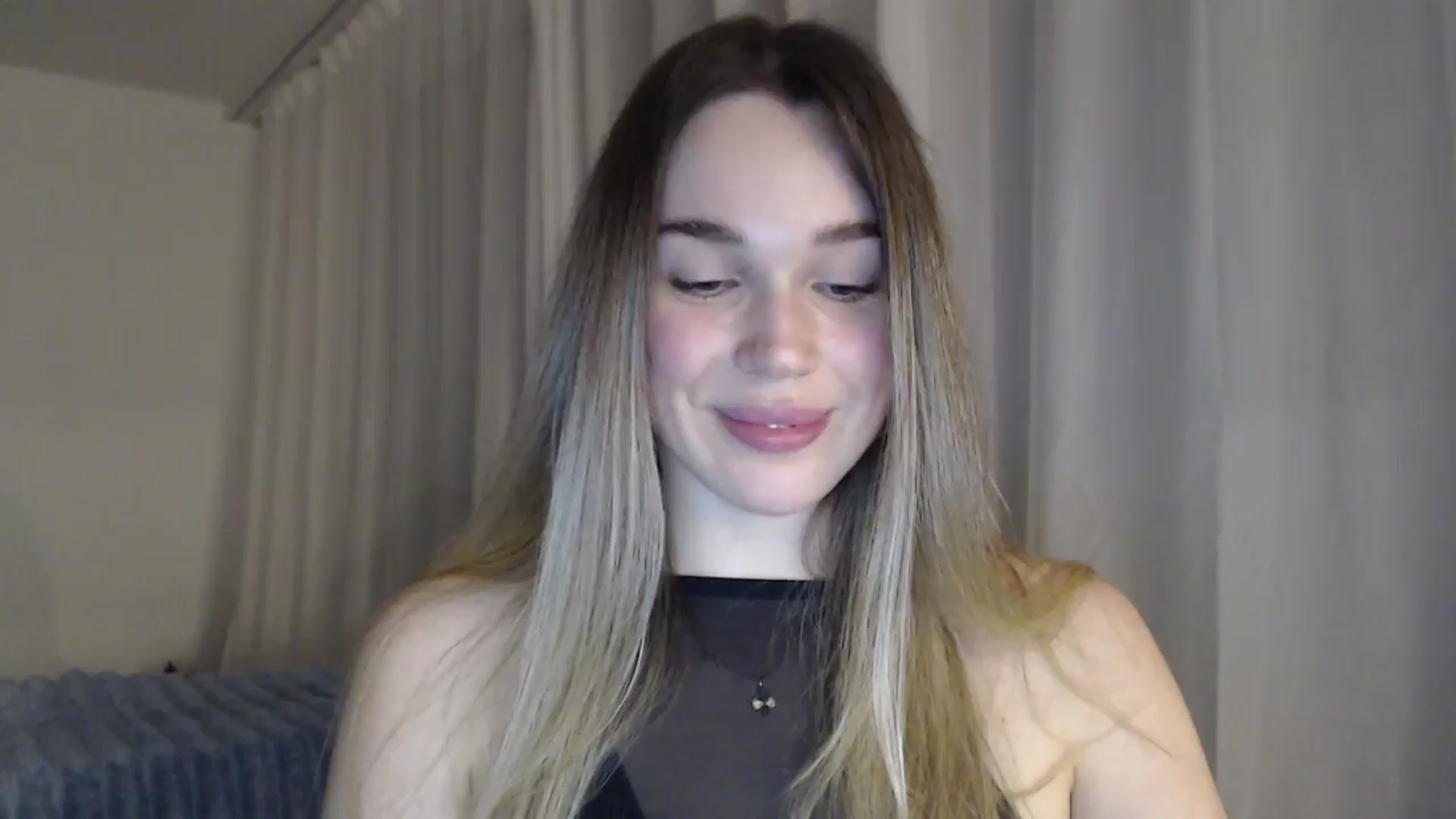 Gallery image thumbnail from Ooh_Cassie's myfreecams stream on, 04/11/2026, 22:01 image 13 of 20
