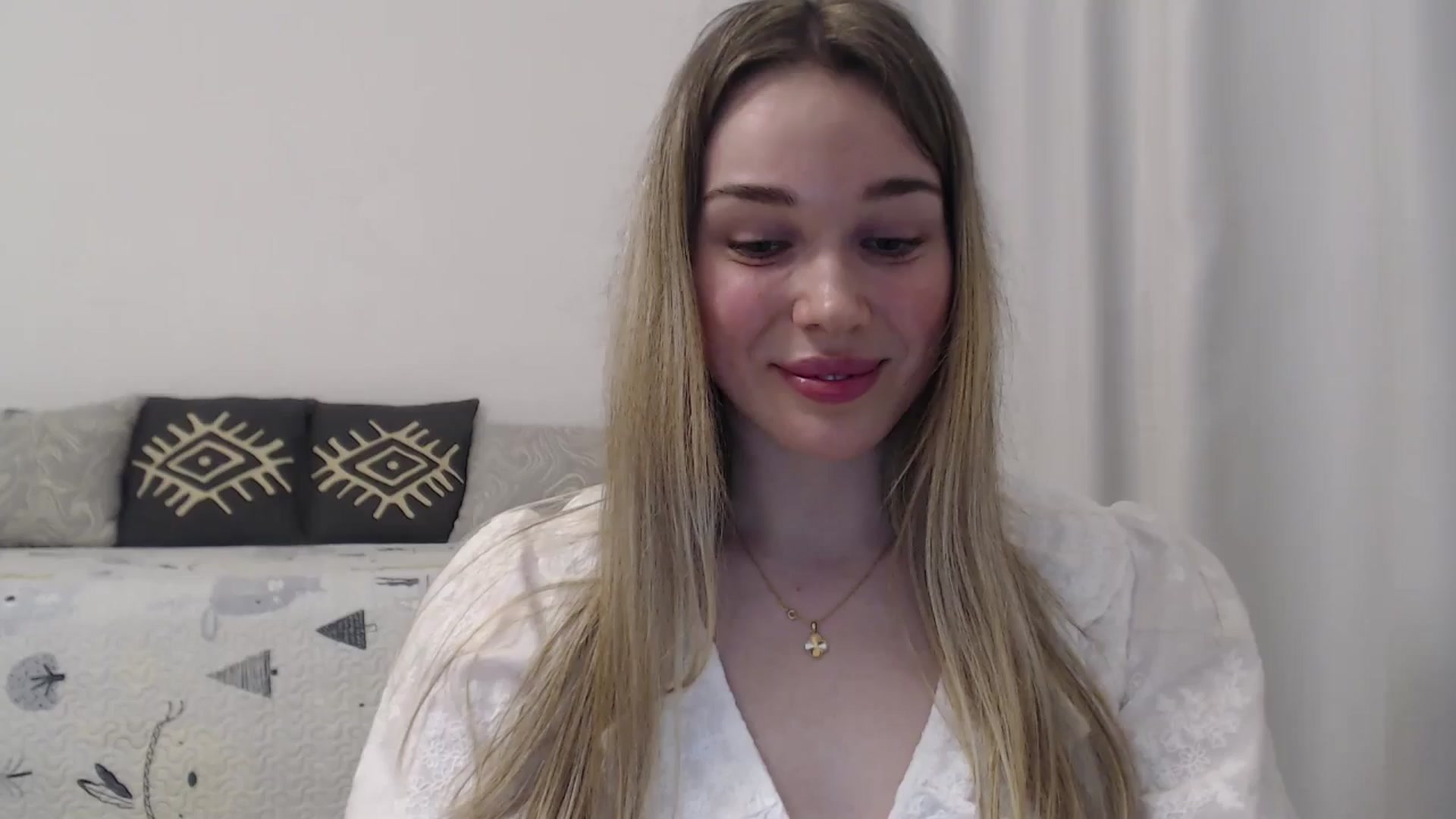 Gallery image thumbnail from Ooh_Cassie's myfreecams stream on, 04/20/2026, 23:08 image 2 of 20