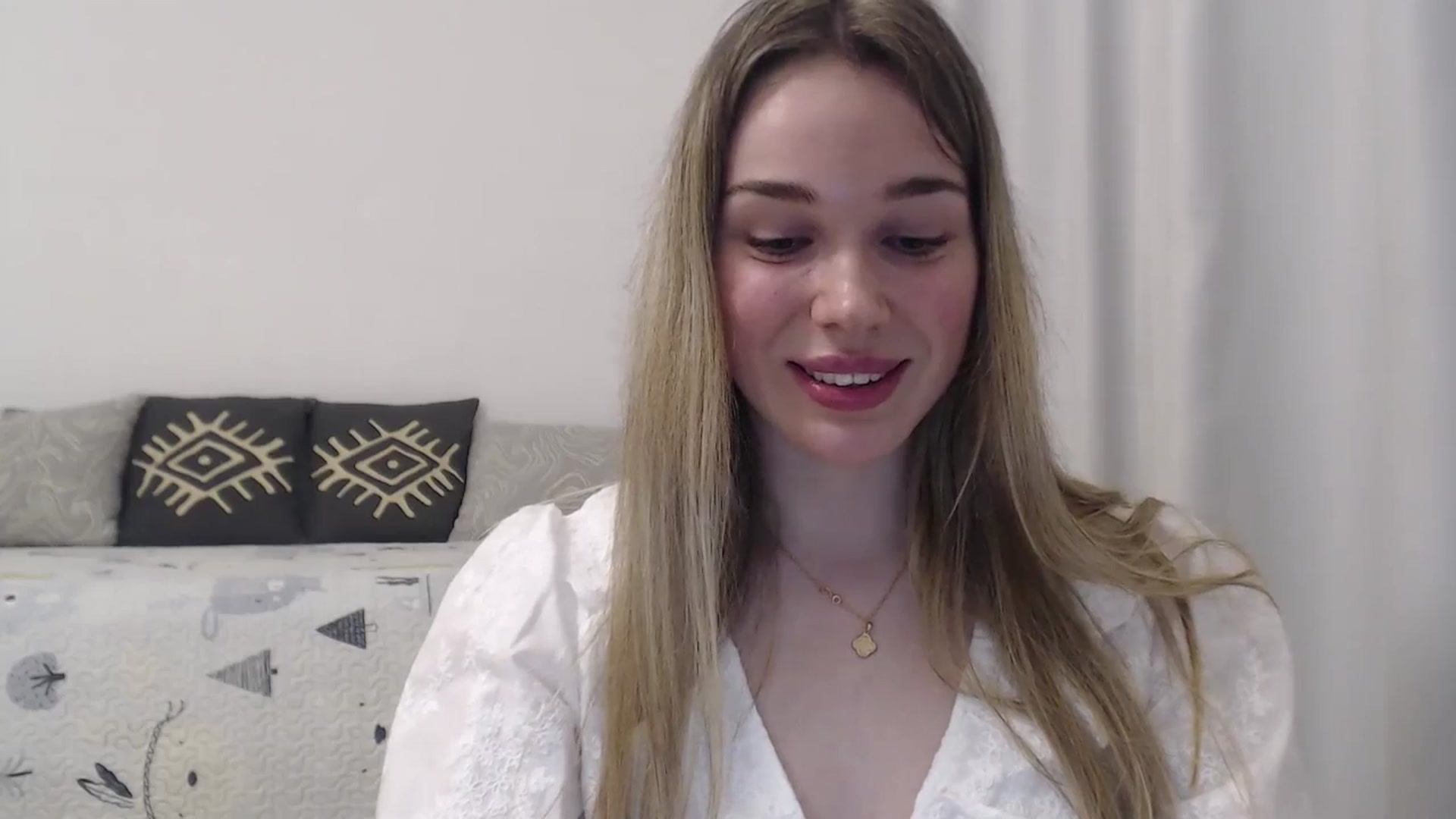 Gallery image thumbnail from Ooh_Cassie's myfreecams stream on, 04/20/2026, 23:08 image 4 of 20