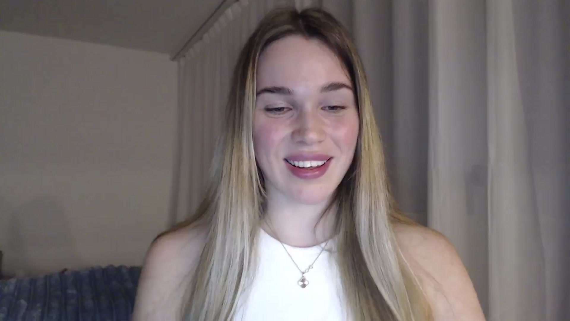 Gallery image thumbnail from Ooh_Cassie's myfreecams stream on, 04/28/2026, 18:34 image 20 of 20
