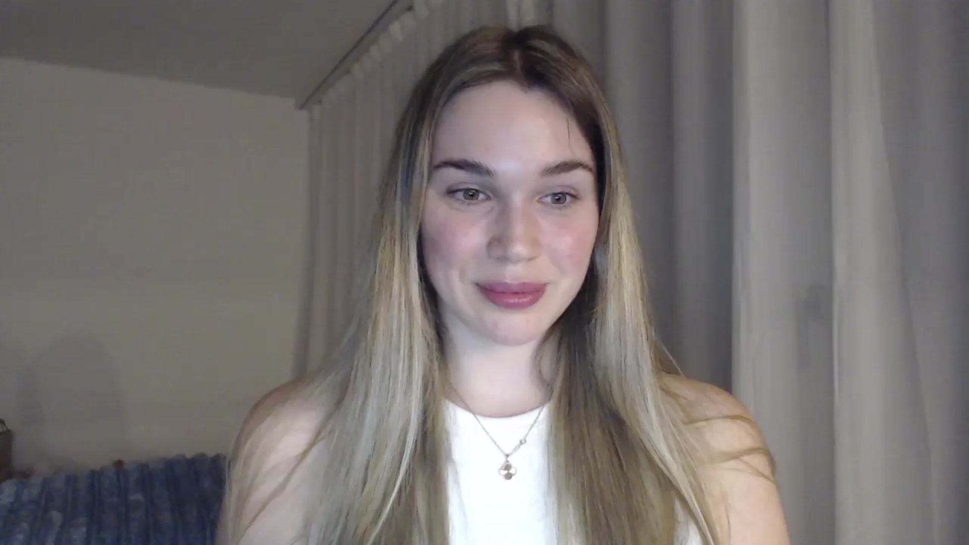 Gallery image thumbnail from Ooh_Cassie's myfreecams stream on, 04/28/2026, 18:34 image 8 of 20