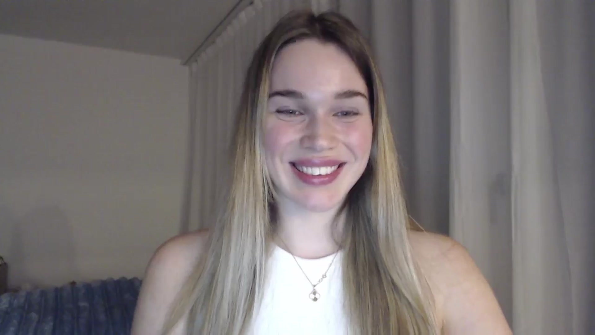 Gallery image thumbnail from Ooh_Cassie's myfreecams stream on, 04/28/2026, 18:34 image 10 of 20