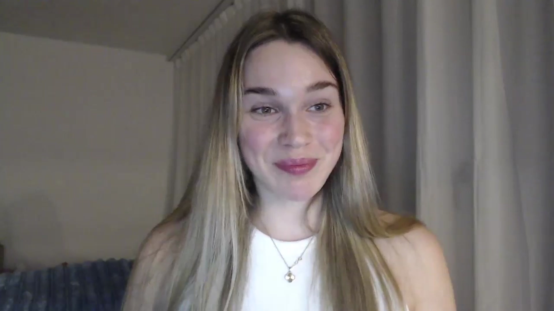 Gallery image thumbnail from Ooh_Cassie's myfreecams stream on, 04/28/2026, 18:34 image 14 of 20